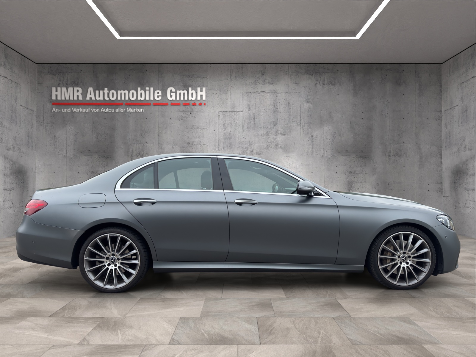 MERCEDES-BENZ E 400 d 4Matic AMG Line 9G-Tronic-image-6