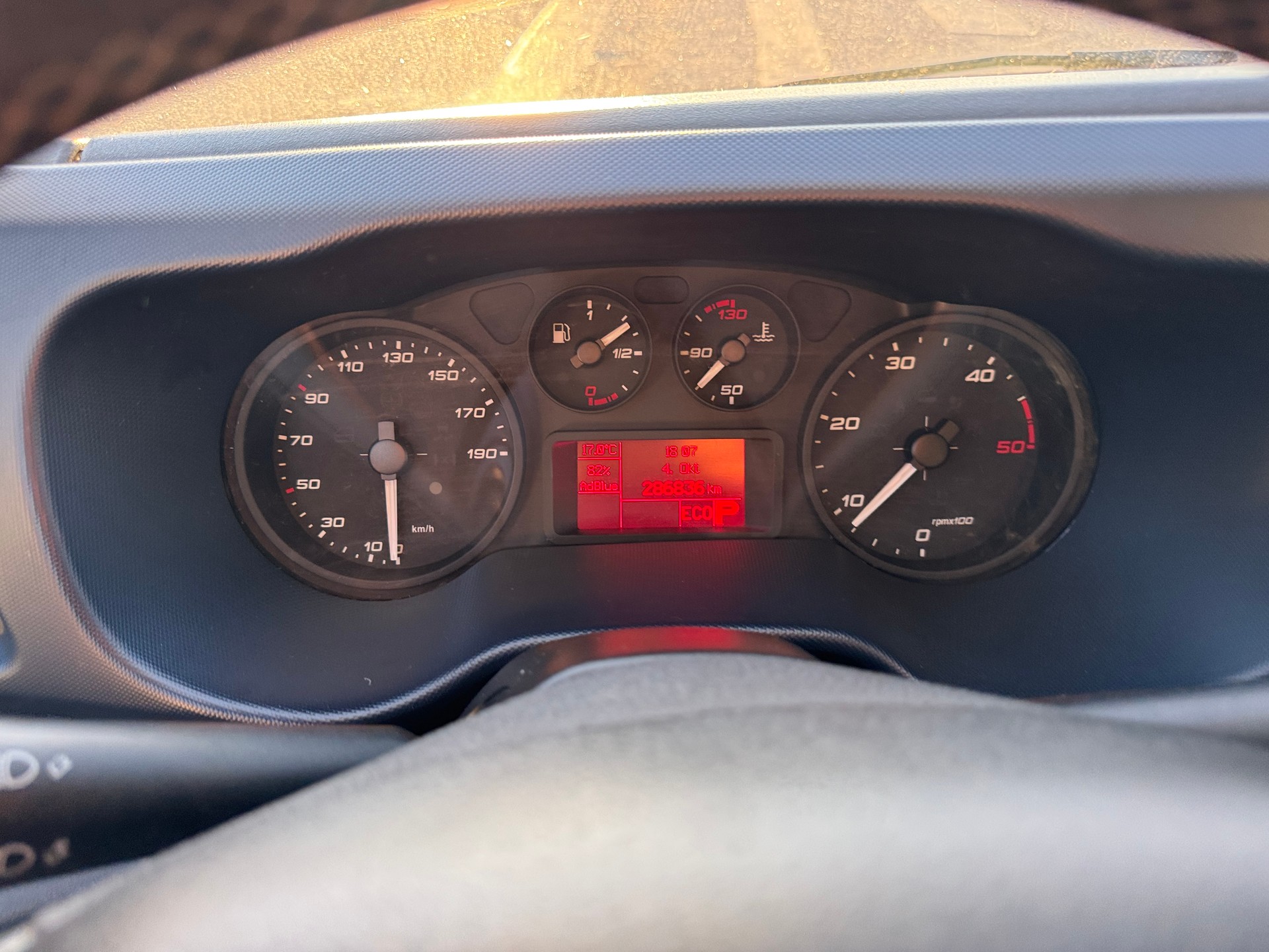 IVECO 35 S 18 A8-image-15