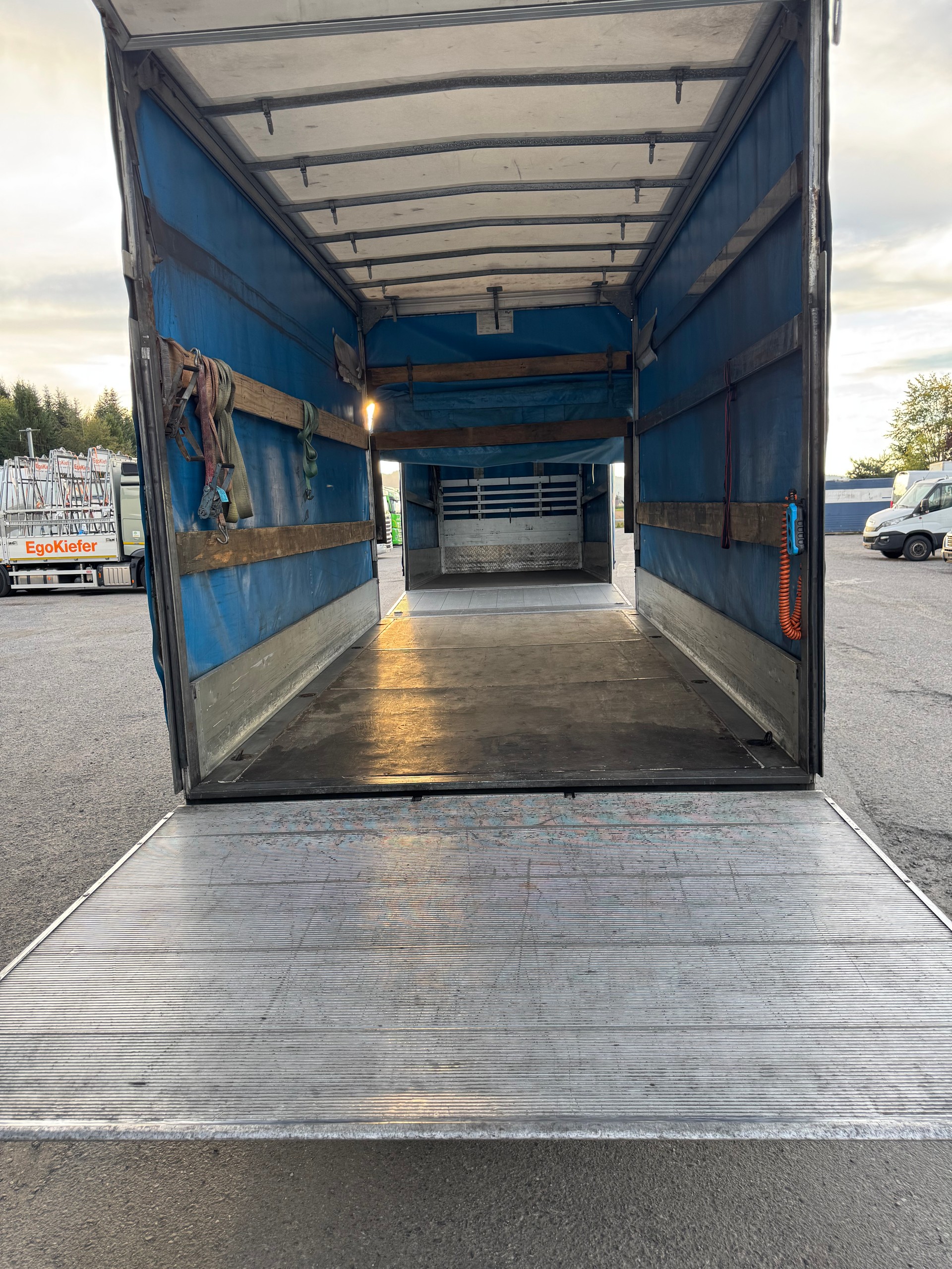 IVECO 35 S 18 A8-image-7