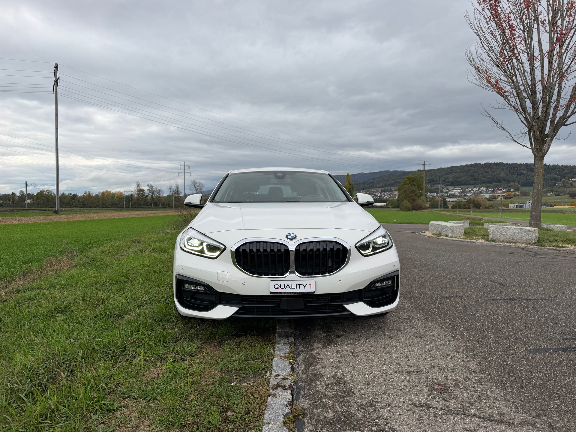 BMW 120d xDrive Steptronic Sport Line-image-7
