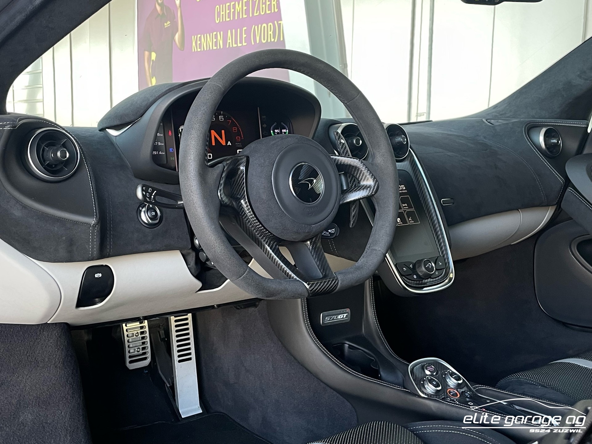McLAREN 570GT Coupé 3.8 V8 SSG-image-10