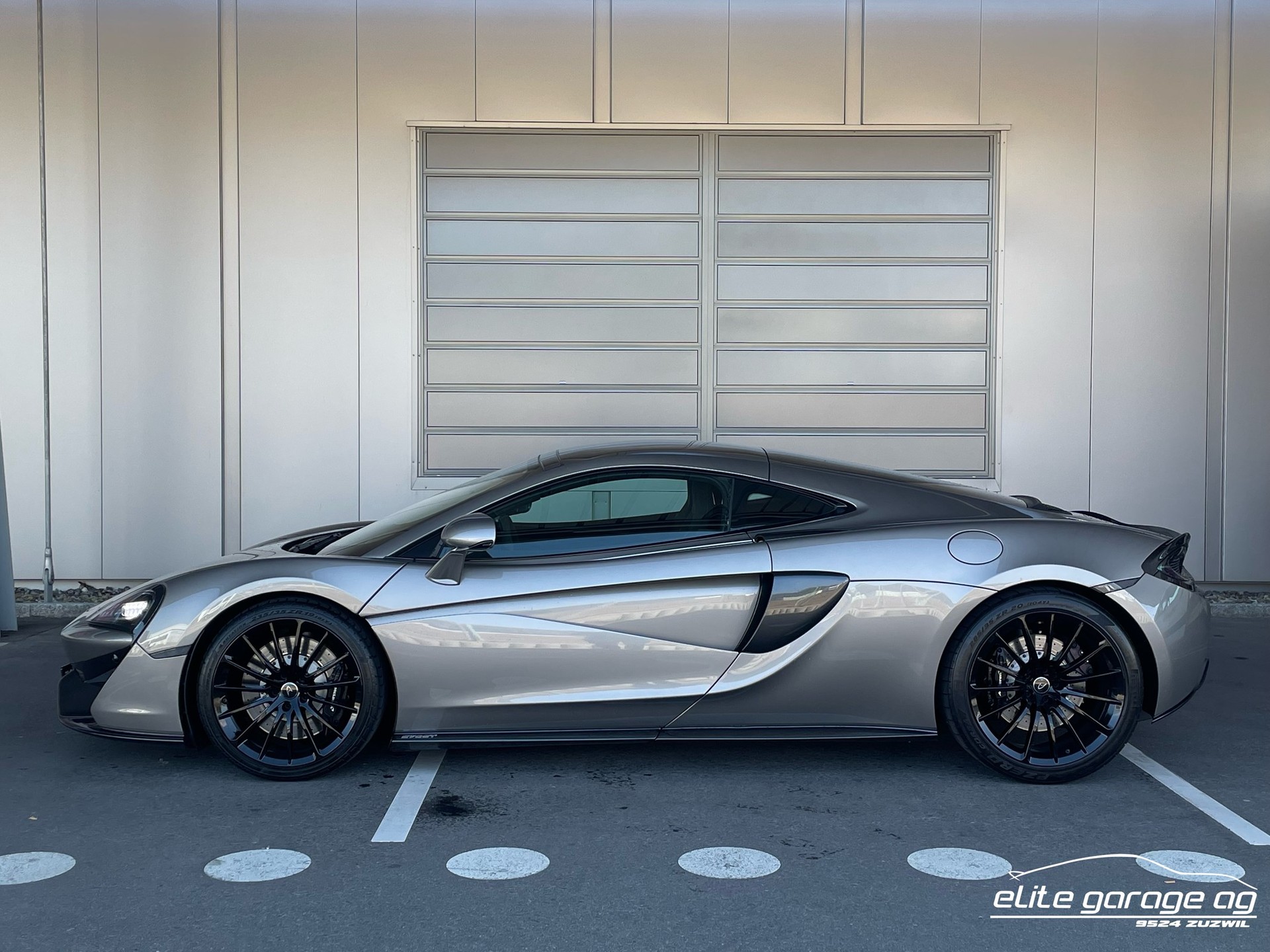 McLAREN 570GT Coupé 3.8 V8 SSG-image-2