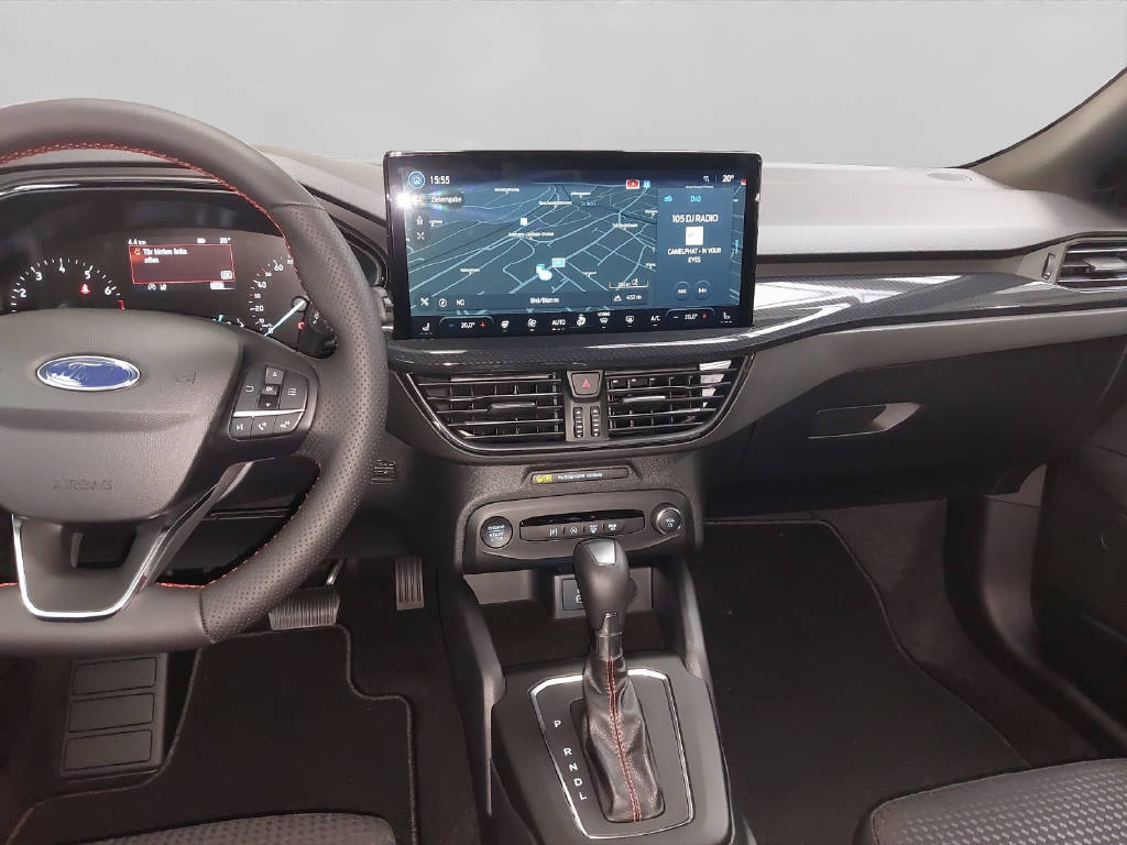 FORD Focus 1.0i EcoB Hybrid 155 ST-Line-image-6