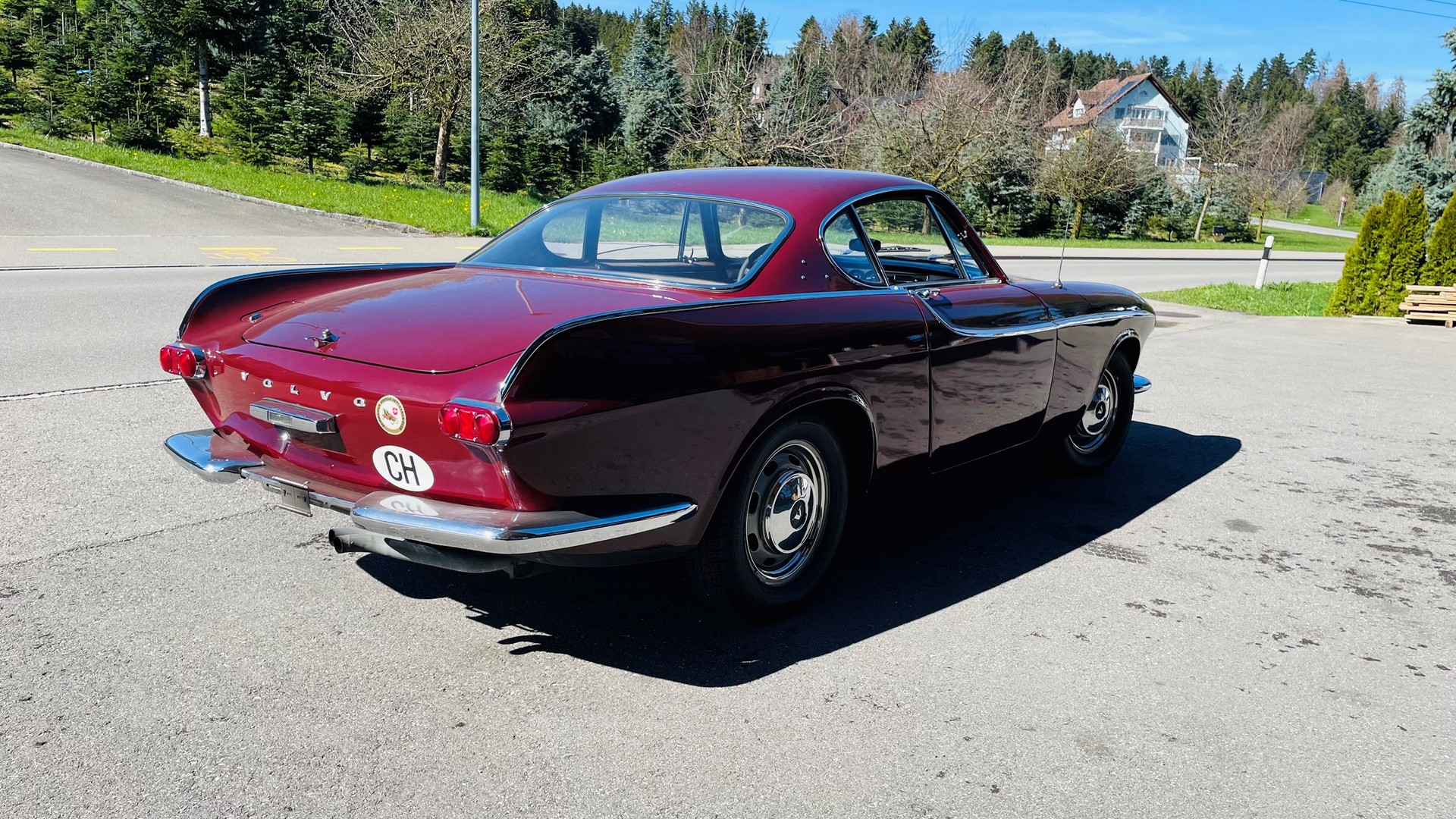 VOLVO P1800-image-0