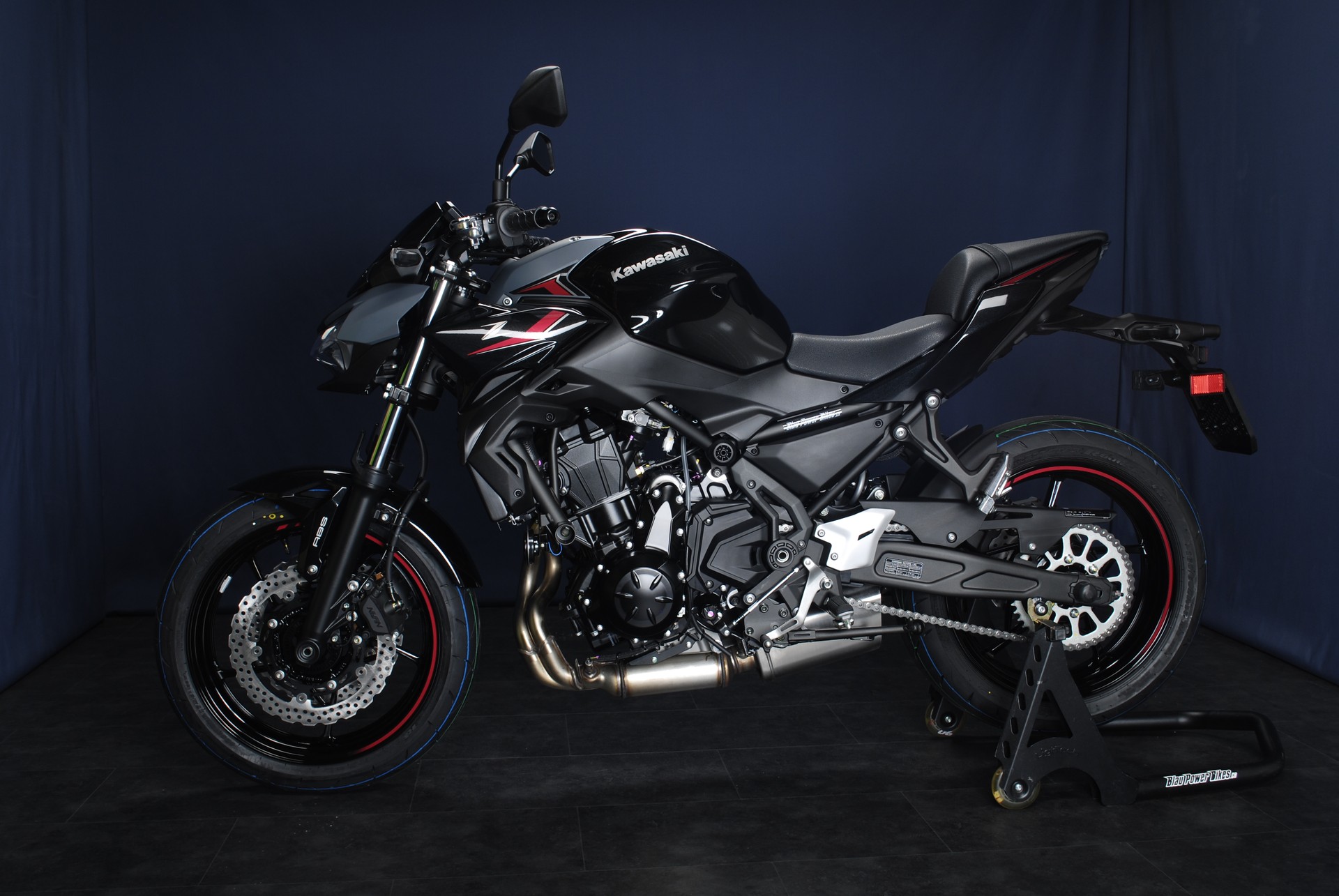 KAWASAKI Z 650 MY25 - 50 oder 35kW-image-9