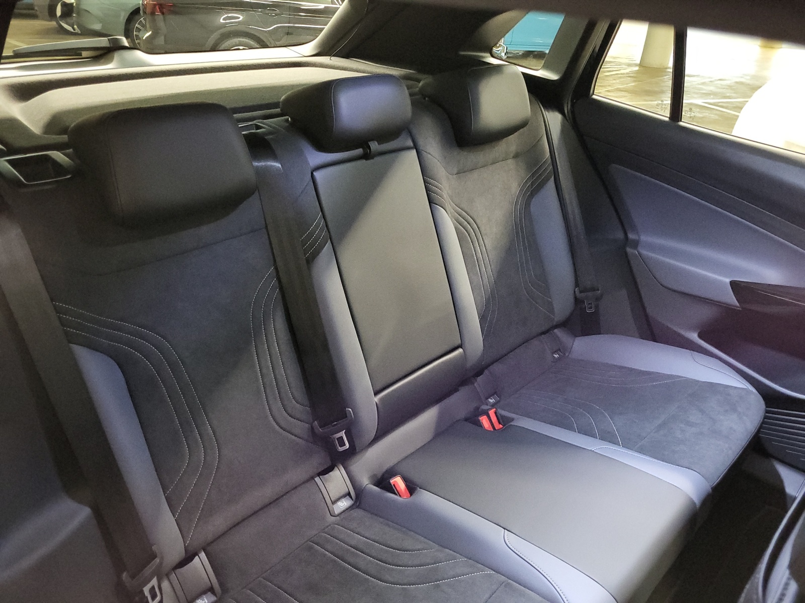 VW ID.4 Pure United-image-9
