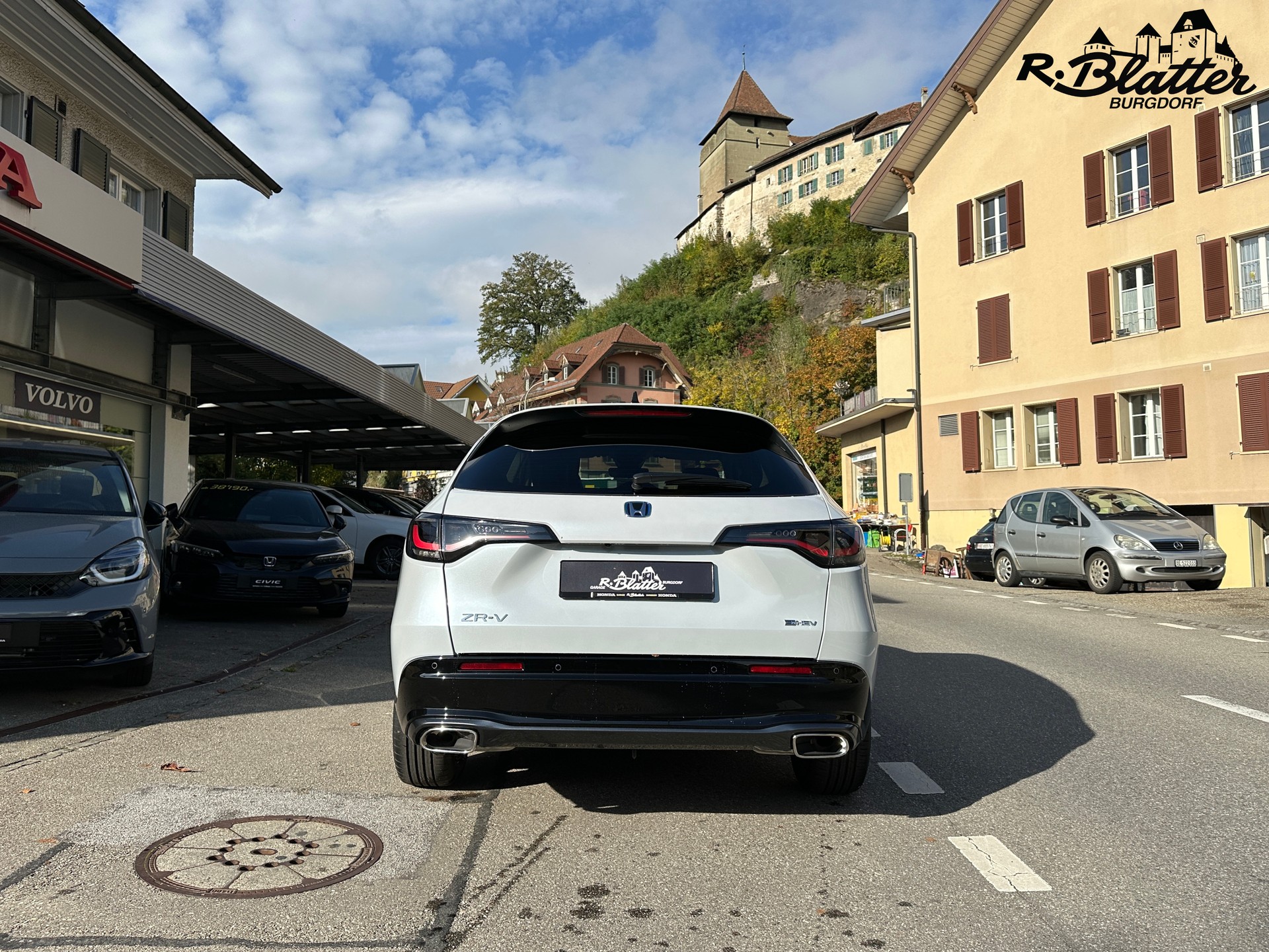 HONDA ZR-V 2.0i MMD Hybrid Sport Automatic-image-3
