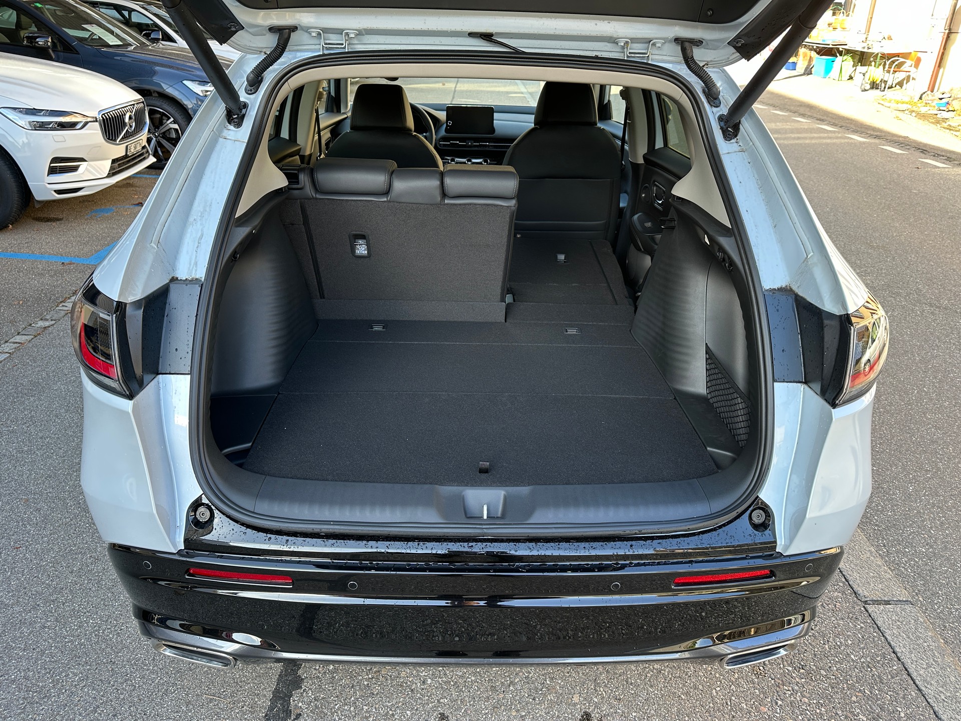 HONDA ZR-V 2.0i MMD Hybrid Sport Automatic-image-14