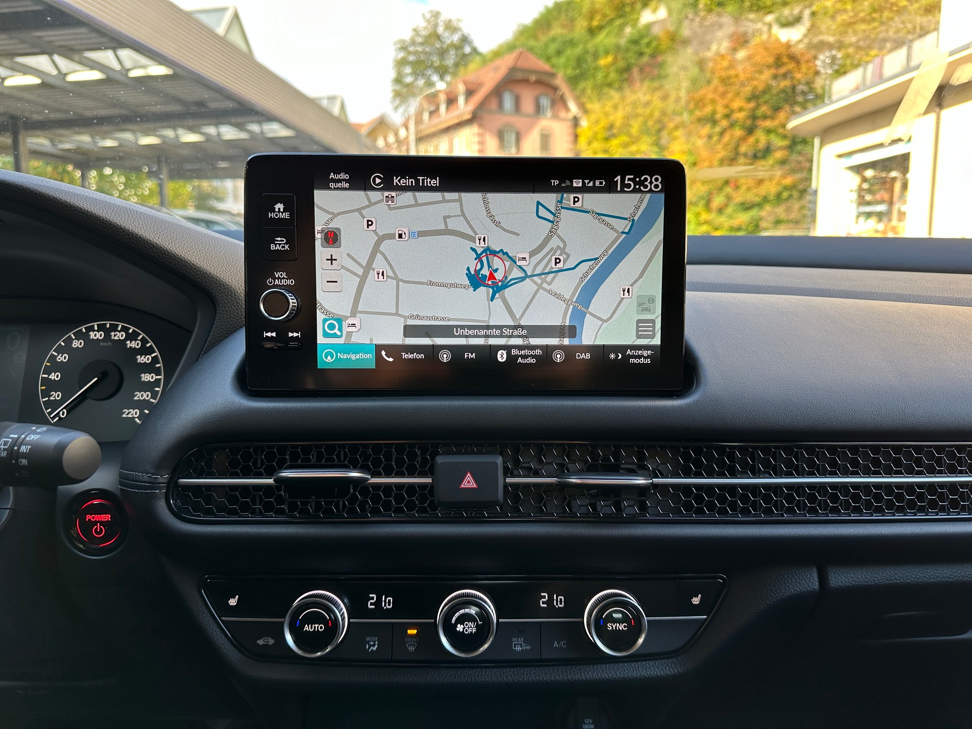 HONDA ZR-V 2.0i MMD Hybrid Sport Automatic-image-9