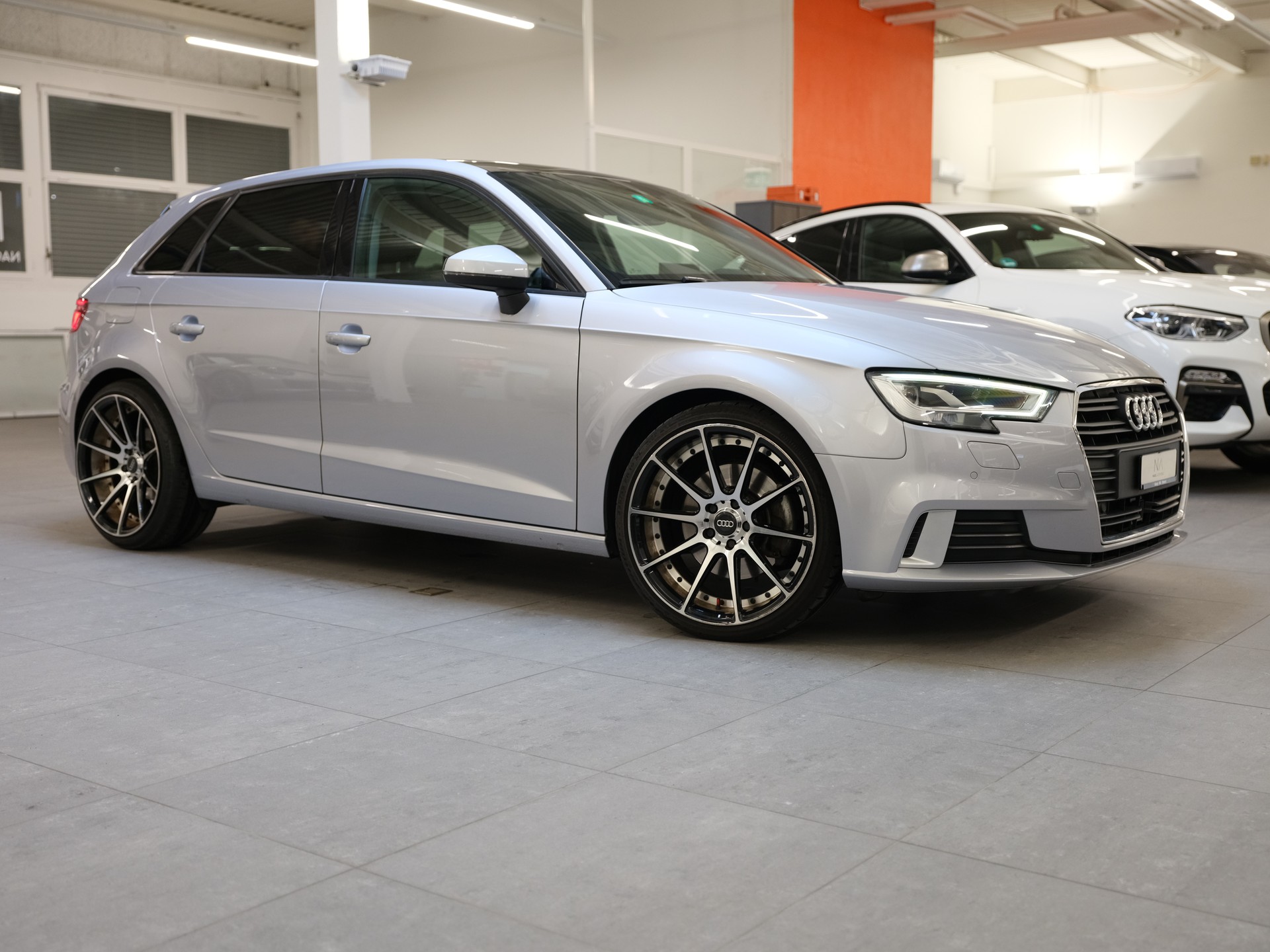 AUDI A3 Sportback 2.0 TFSI Sport-image-0