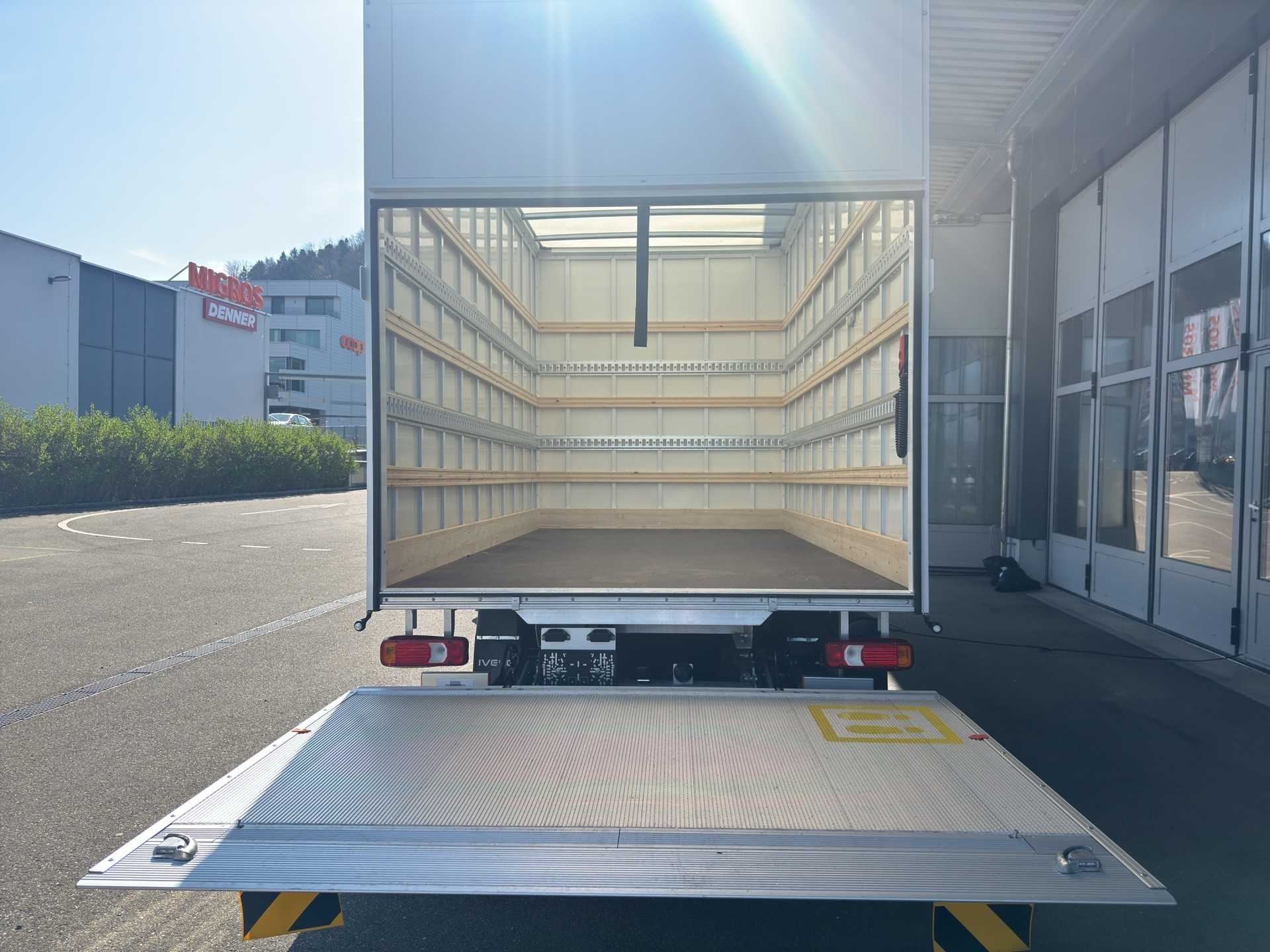IVECO 35S18 Daily Eco-image-14