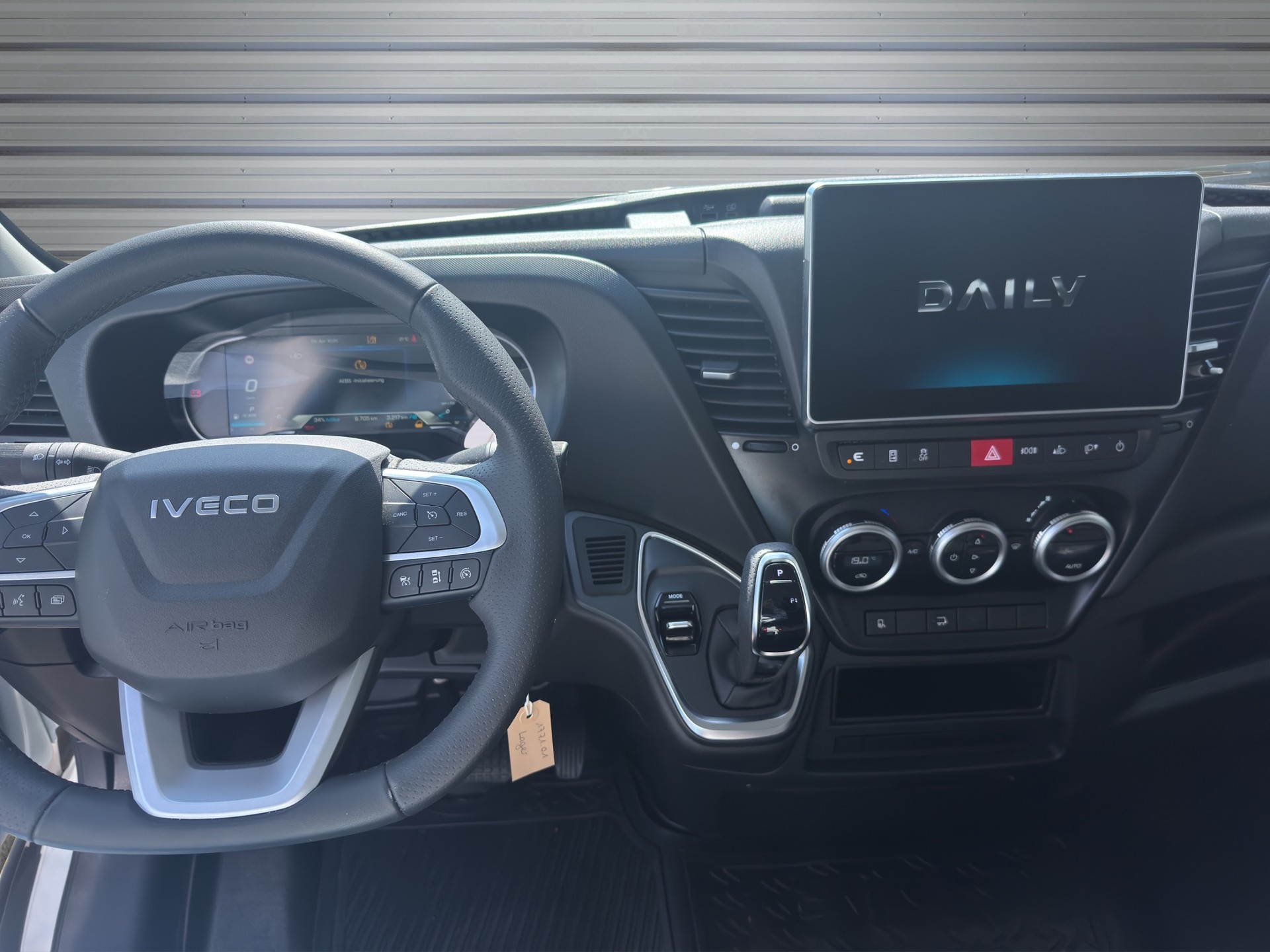 IVECO 35S18 Daily Eco-image-10