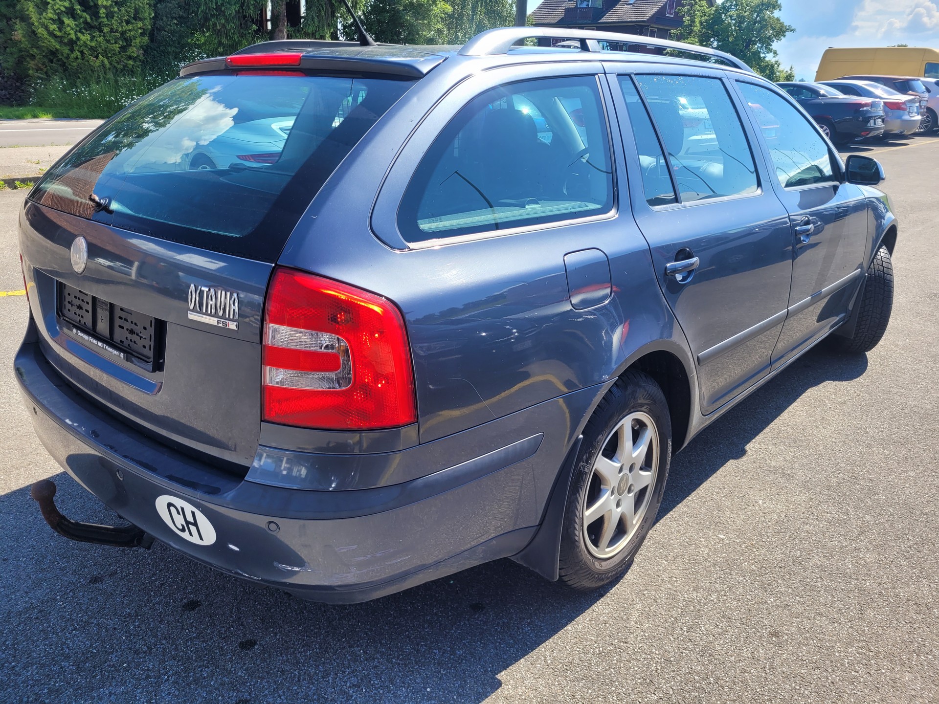SKODA Octavia 2.0 FSI Elegance Tiptronic-image-4