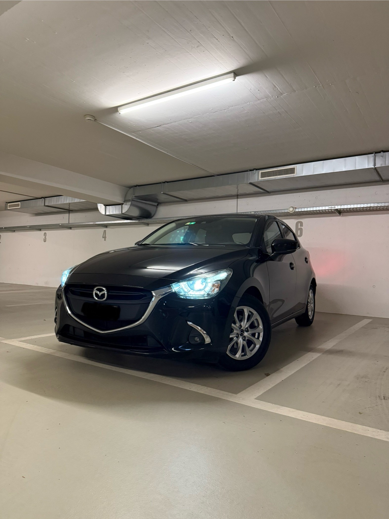 MAZDA 2 SKYACTIV-G 90 Ambition Plus Automat-image-0