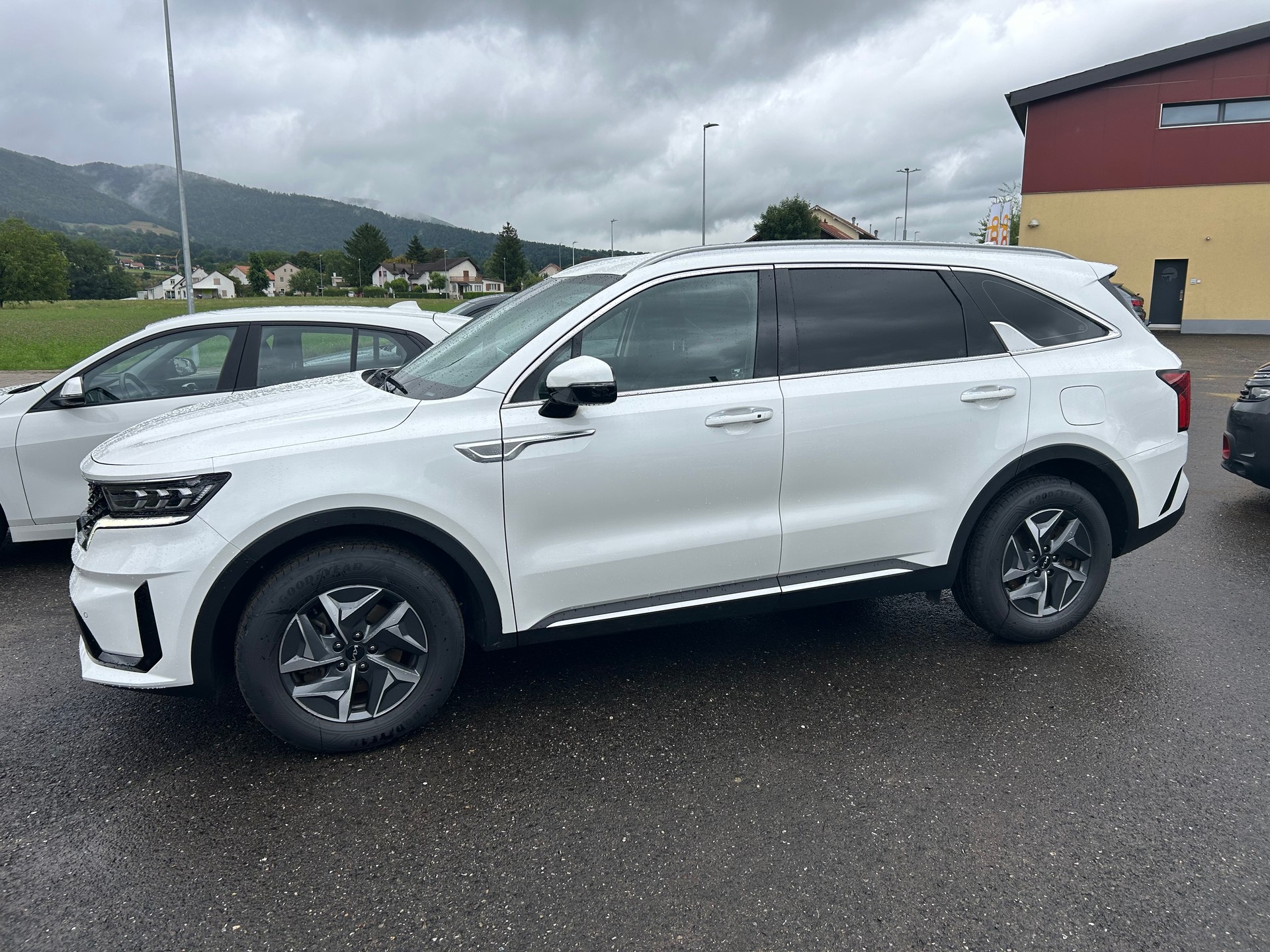 KIA Sorento 1.6 T-GDi HEV Sorento-image-1
