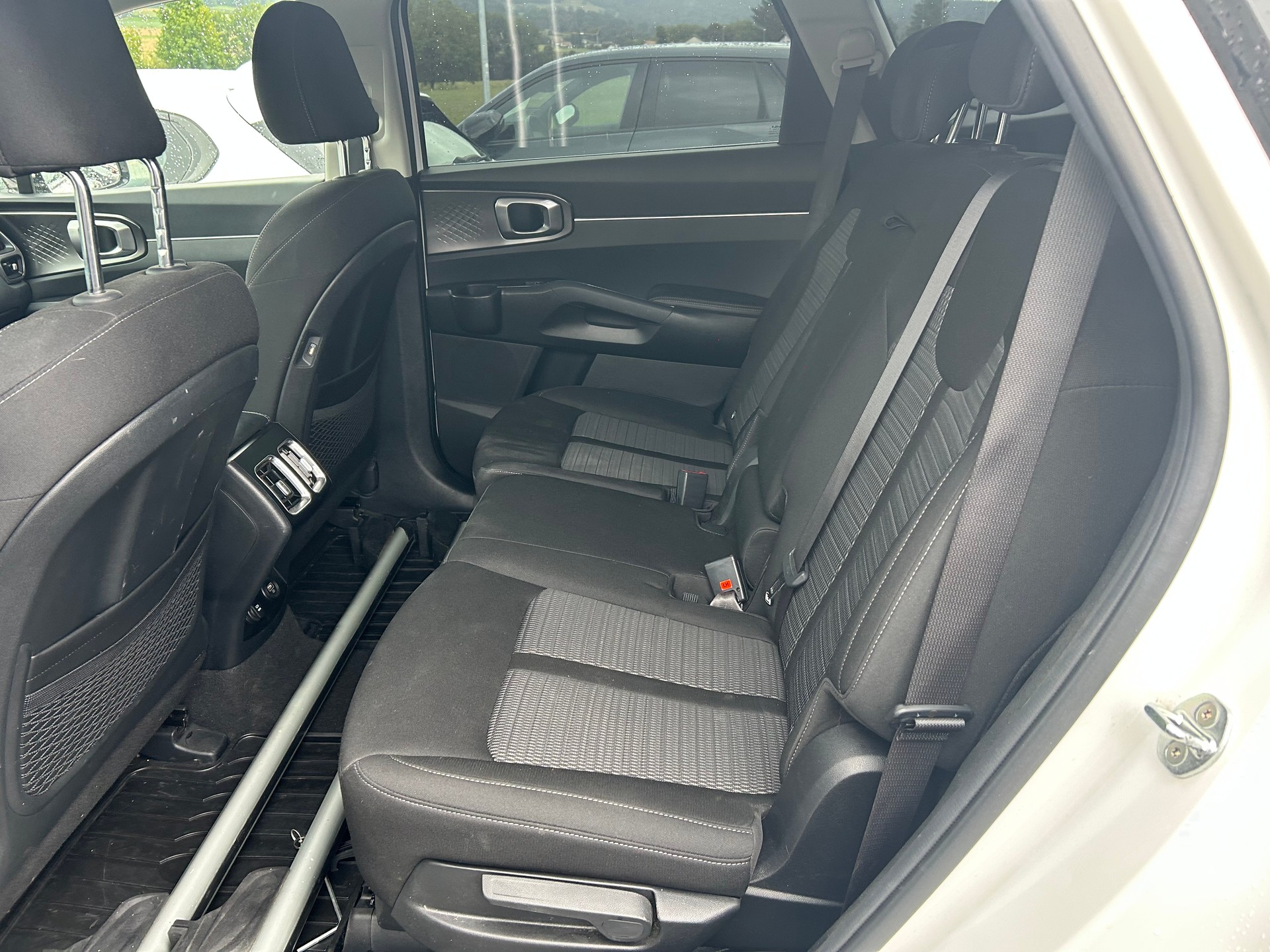 KIA Sorento 1.6 T-GDi HEV Sorento-image-7