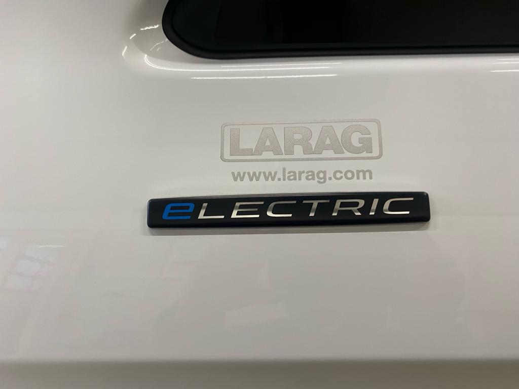 MERCEDES-BENZ eVito 112 Lang-image-14