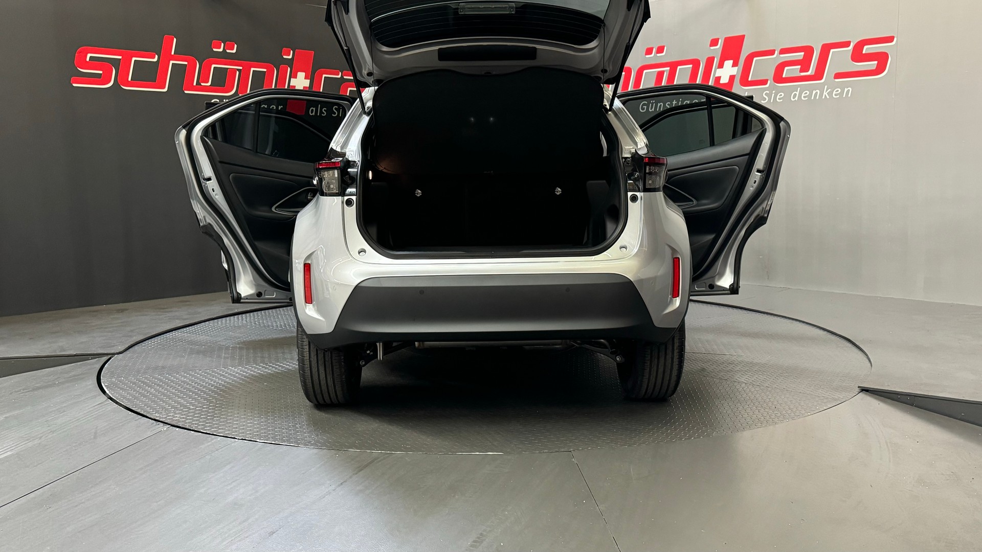 TOYOTA Yaris Cross 1.5 Trend e-CVT 130PS-image-4