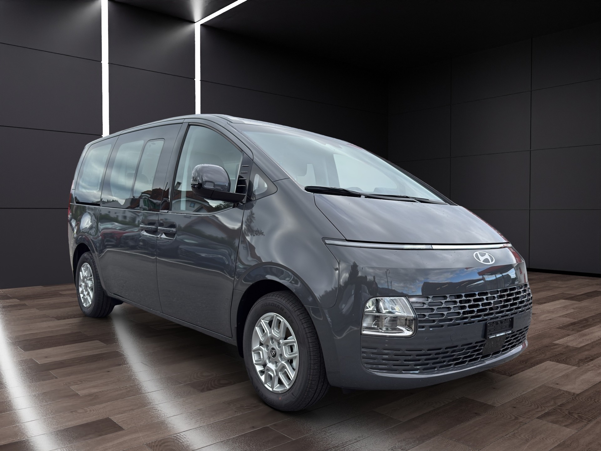 HYUNDAI Staria Wagon 1.6 T-GDi HEV Amplia A-image-2