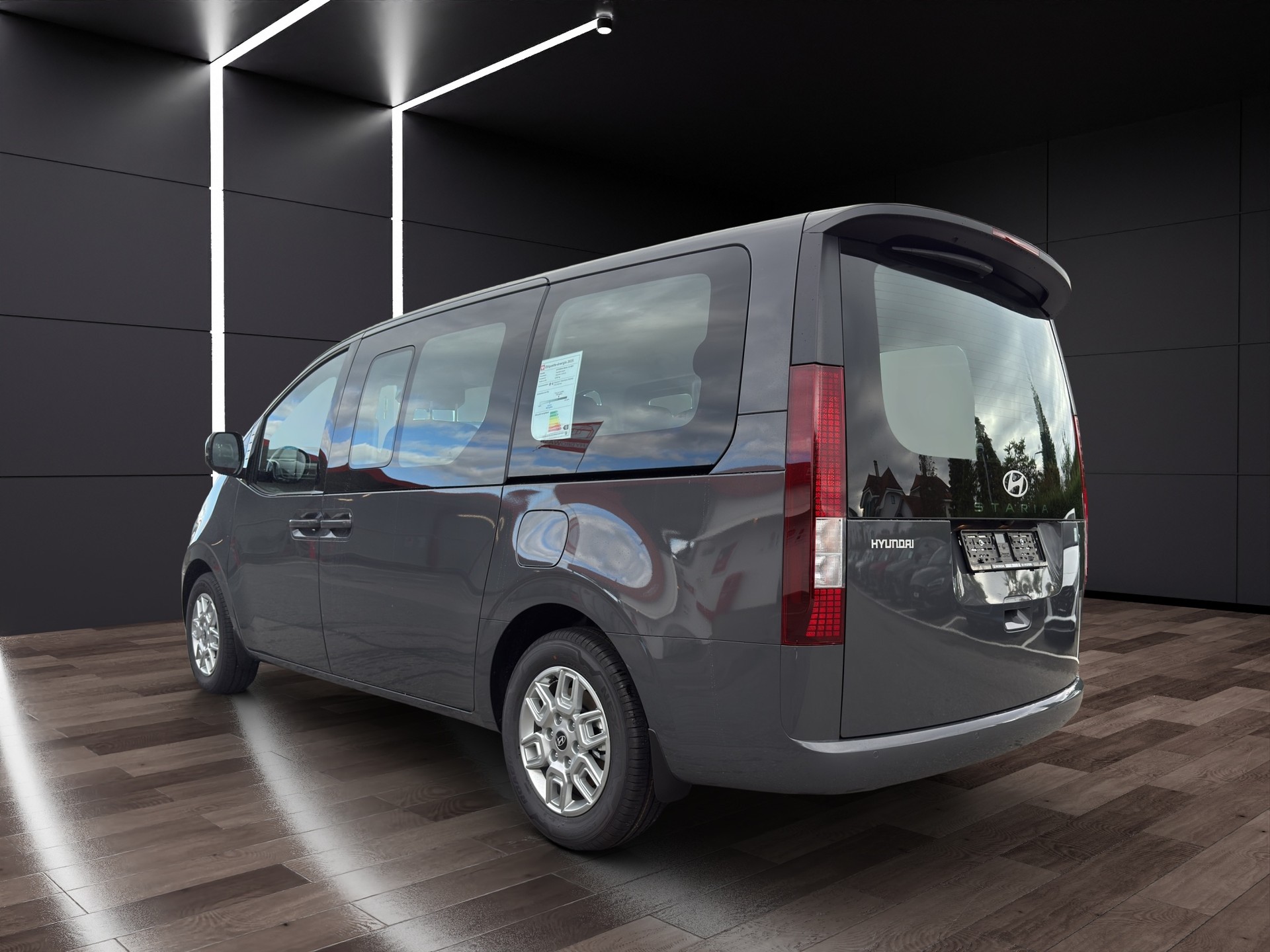 HYUNDAI Staria Wagon 1.6 T-GDi HEV Amplia A-image-6