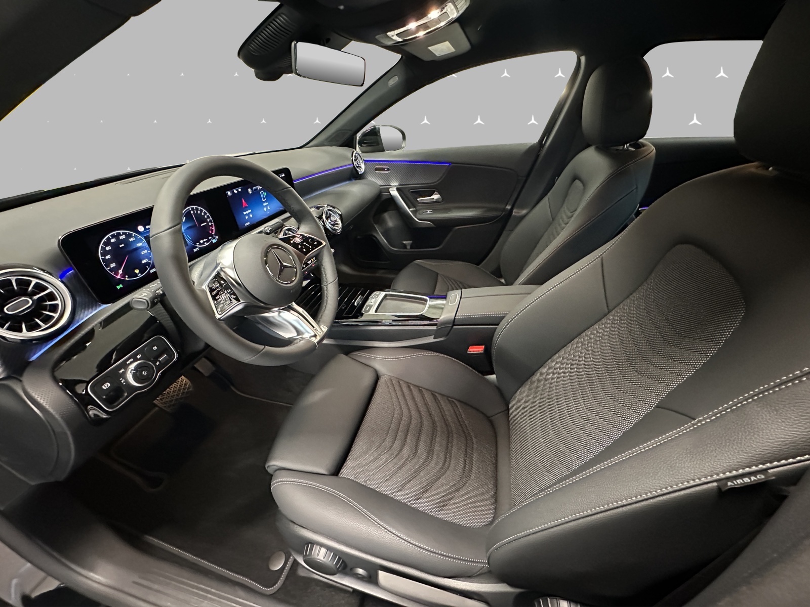 MERCEDES-BENZ A 250 e EQ Star 8G-DCT-image-8