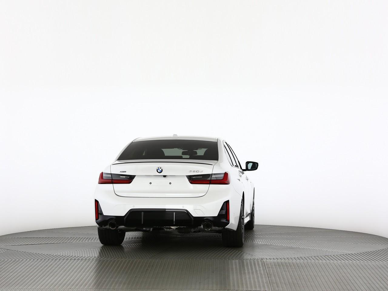 BMW 320 xDrive 48V d Steptronic M Sport Pro-image-7