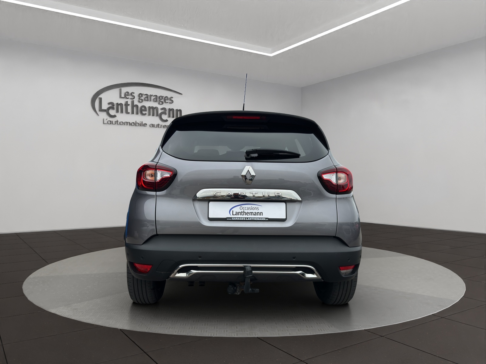 RENAULT Captur 1.3 T 16V Initiale Paris EDC-image-3