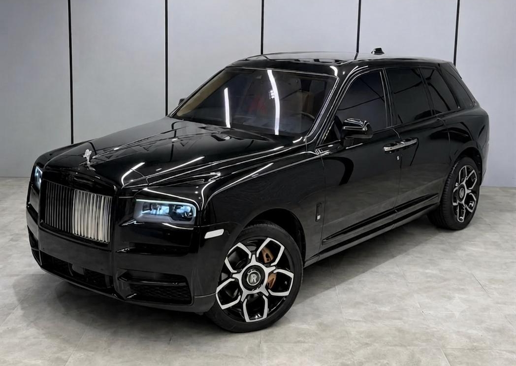 ROLLS-ROYCE Cullinan 6.7 V12-image-1
