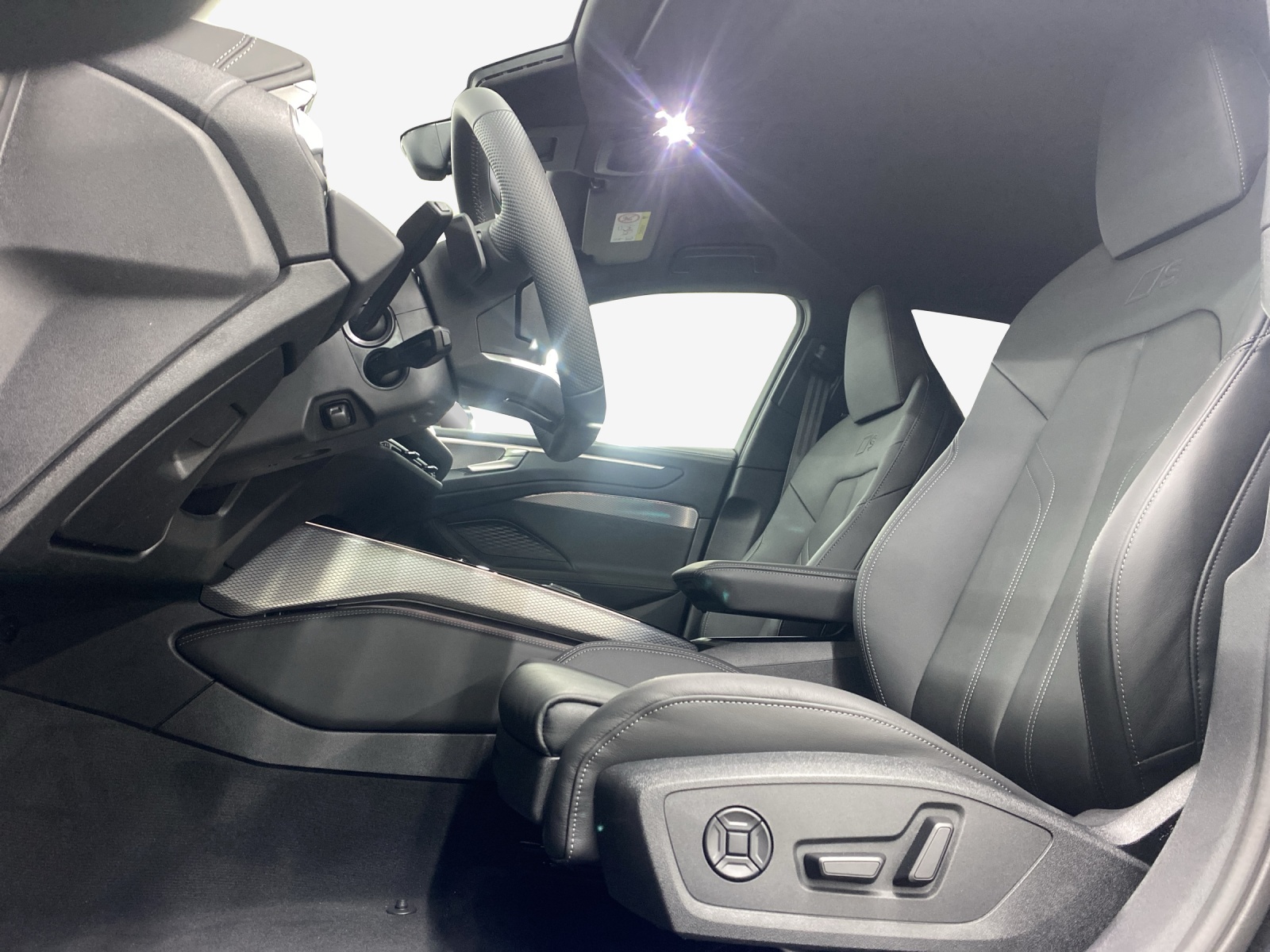 AUDI A6 Avant TDI quattro 150 kW S tronic-image-7
