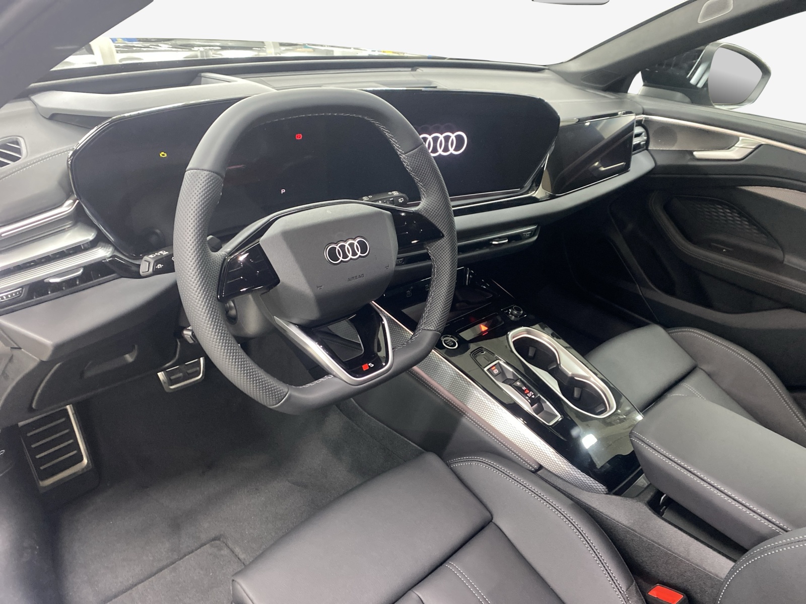 AUDI A6 Avant TDI quattro 150 kW S tronic-image-14