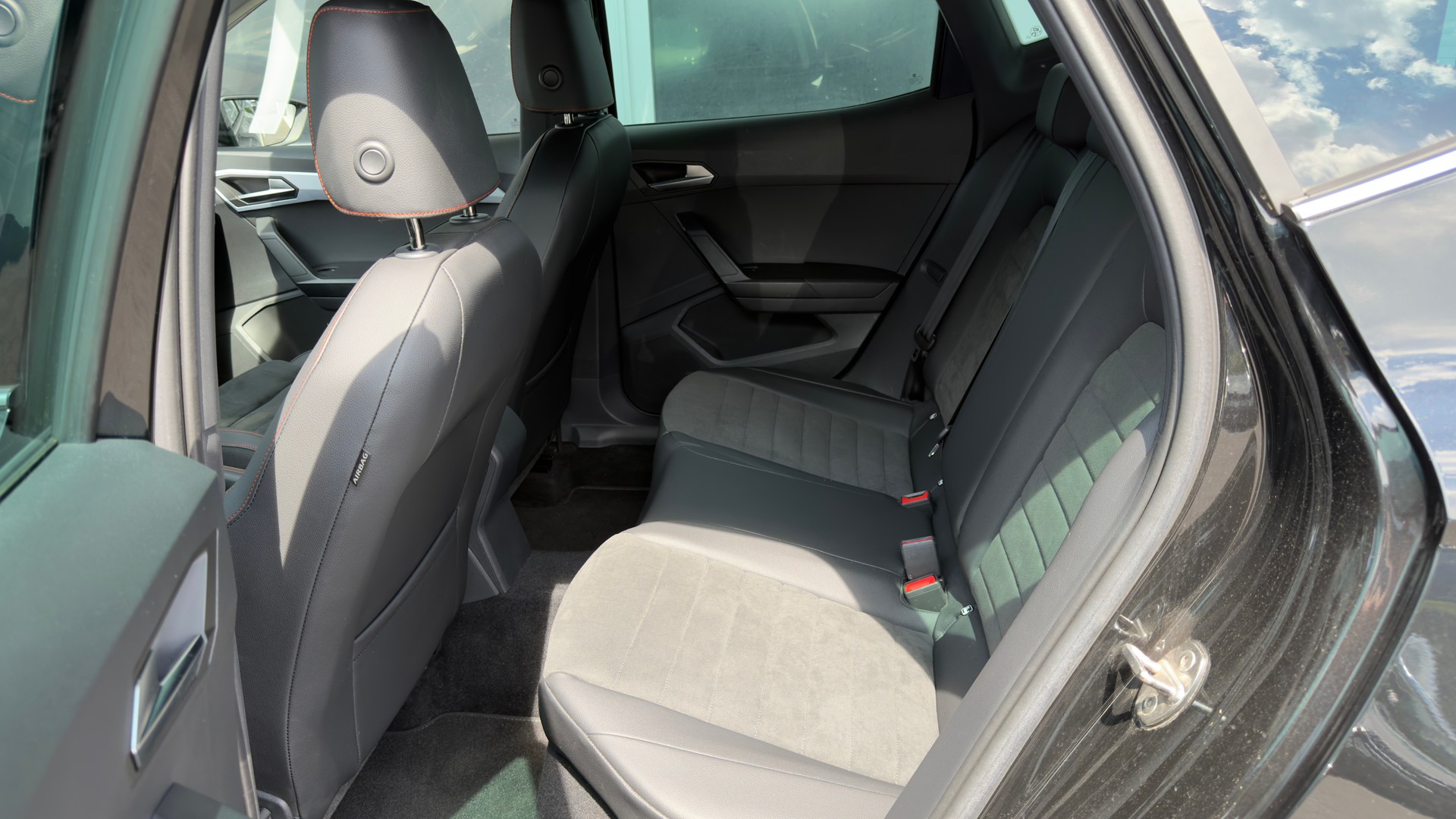 SEAT Arona 1.5 TSI Move FR DSG-image-10