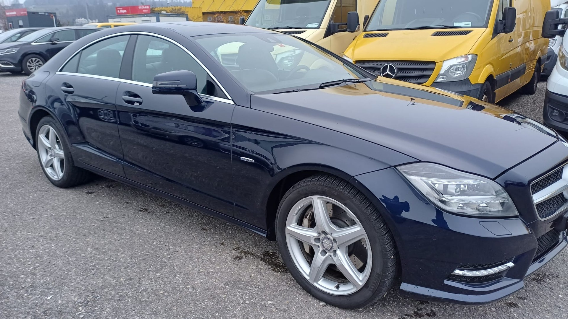 MERCEDES-BENZ CLS 500 4Matic 7G-Tronic-image-3