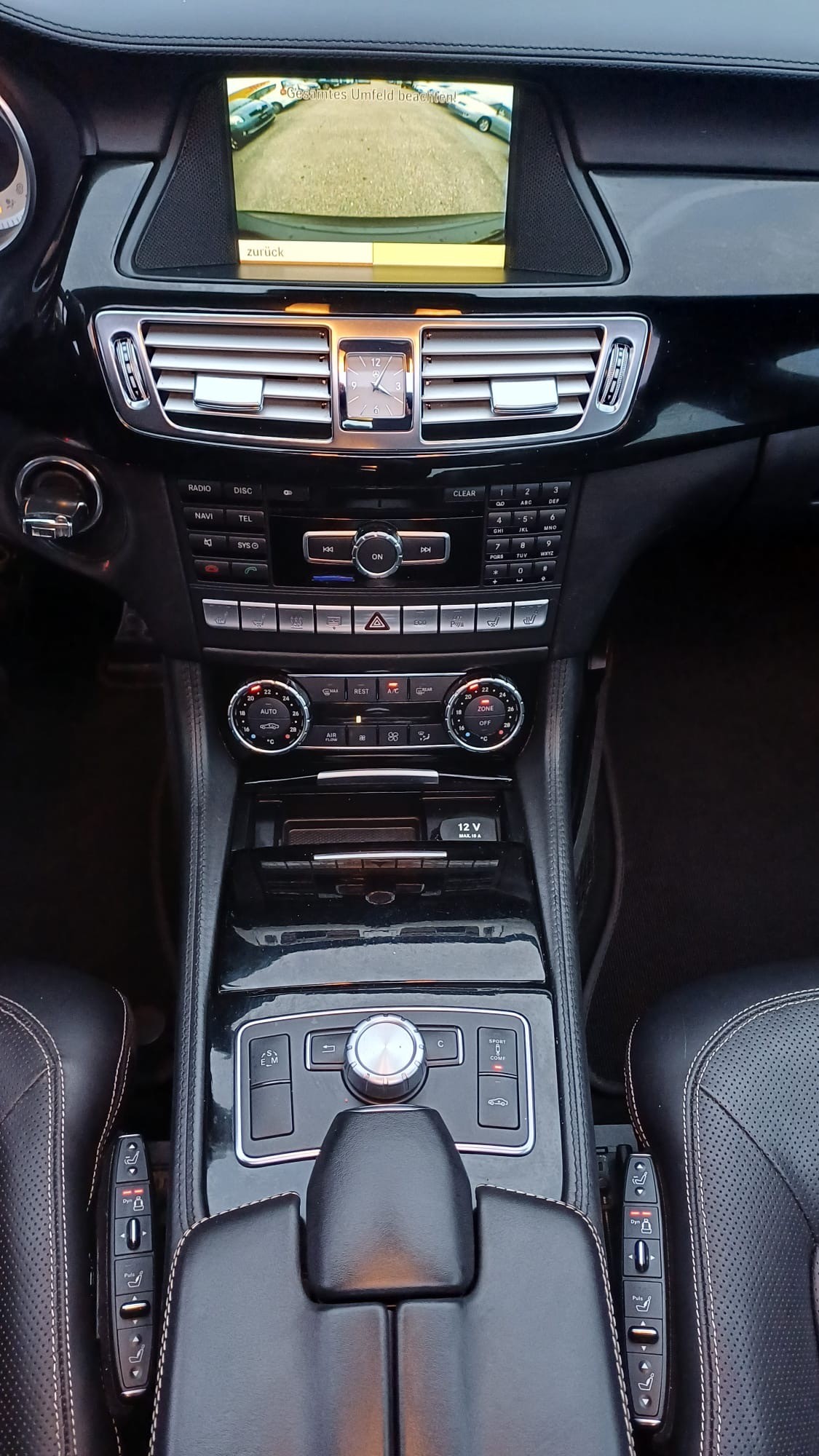 MERCEDES-BENZ CLS 500 4Matic 7G-Tronic-image-12