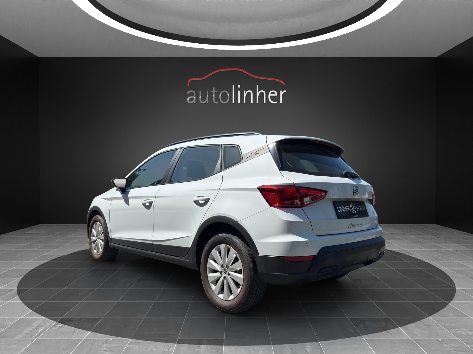 SEAT Arona 1.0 TSI Eco Style DSG-image-2