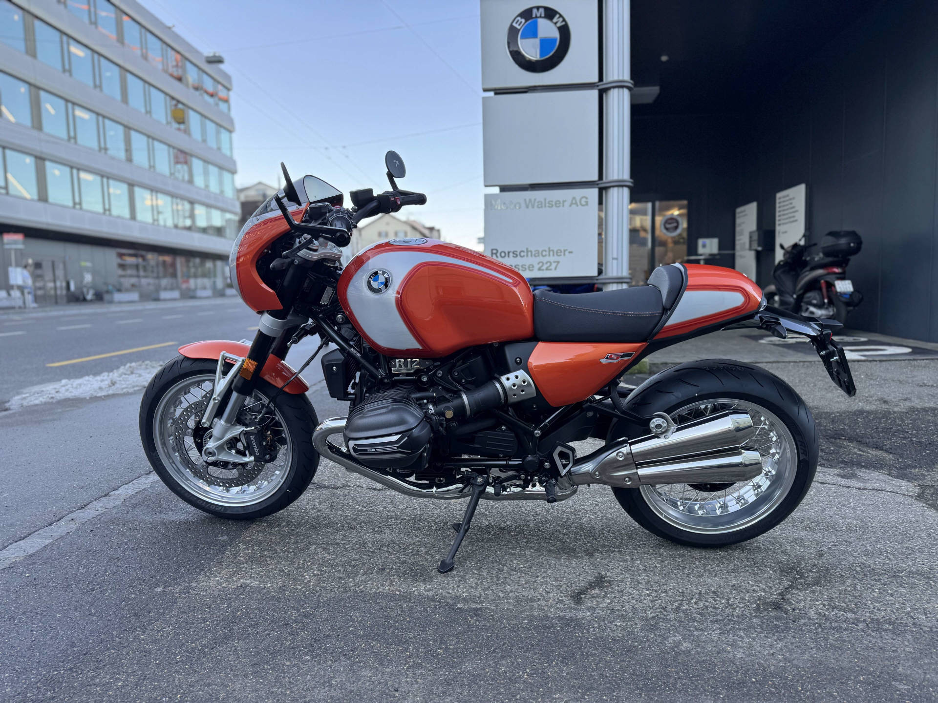 BMW R 12 nineT-showroom-element-1