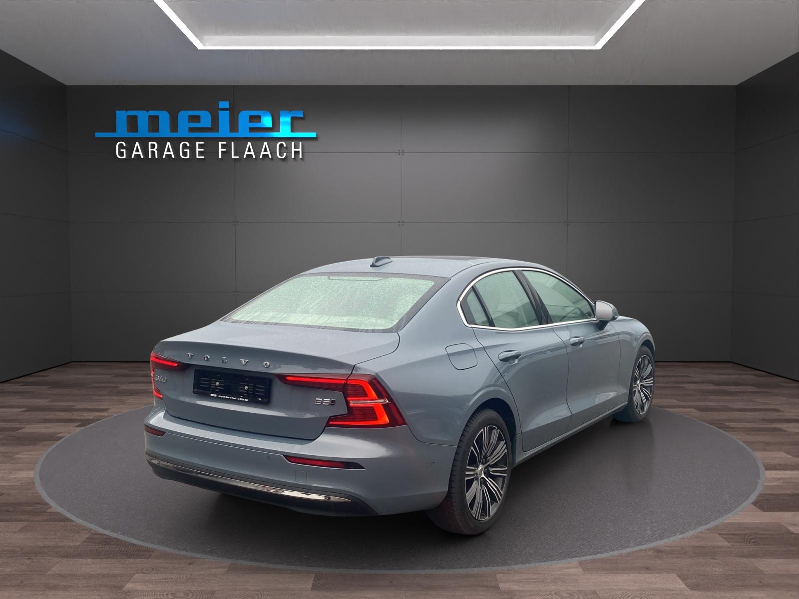 VOLVO S60 2.0 B5 MH Ultimate Bright AWD-image-4