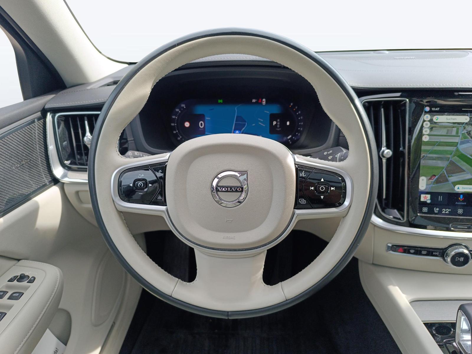 VOLVO S60 2.0 B5 MH Ultimate Bright AWD-image-10