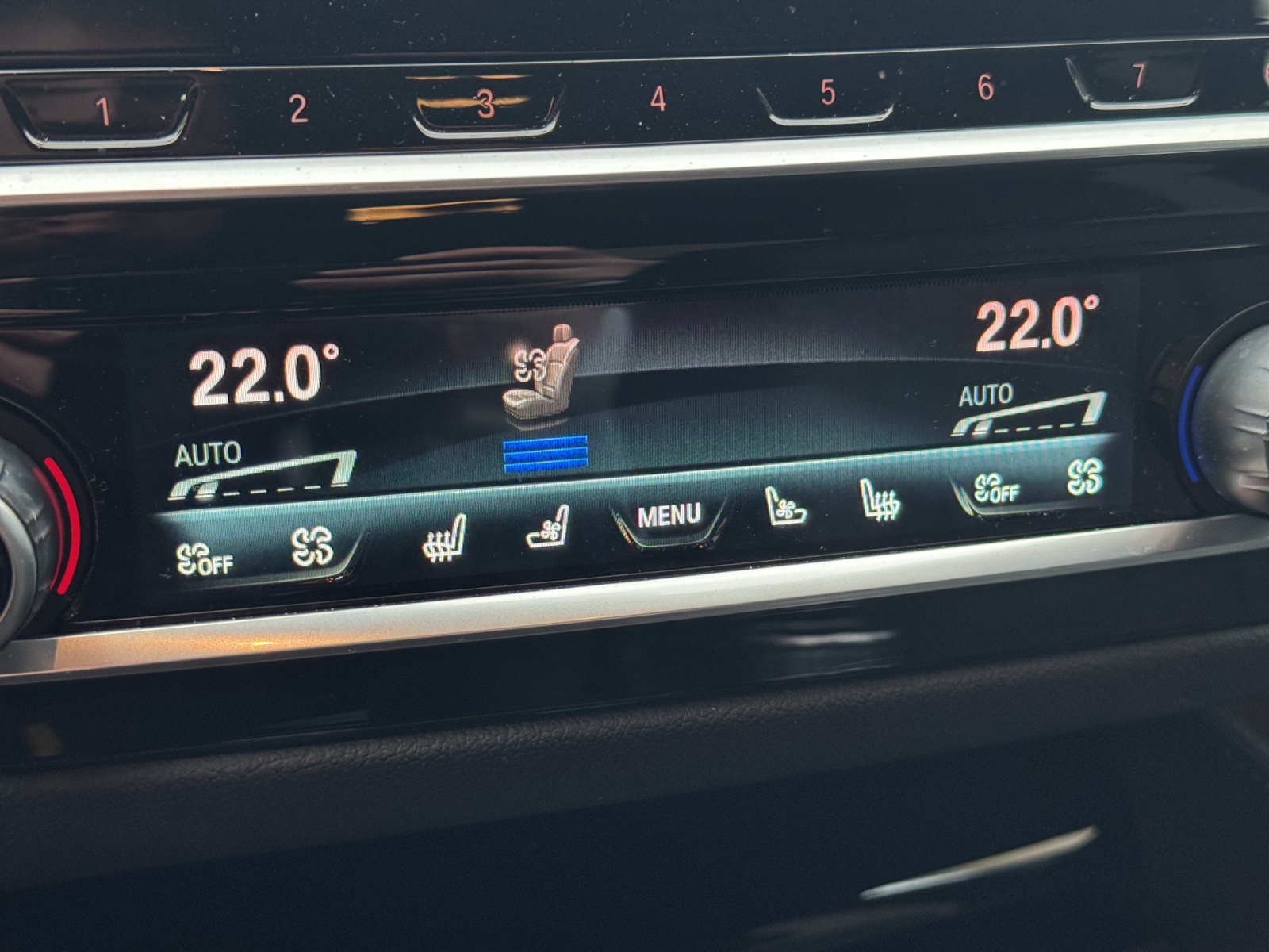 BMW 540d xDrive 48V M Sport Steptronic-image-24