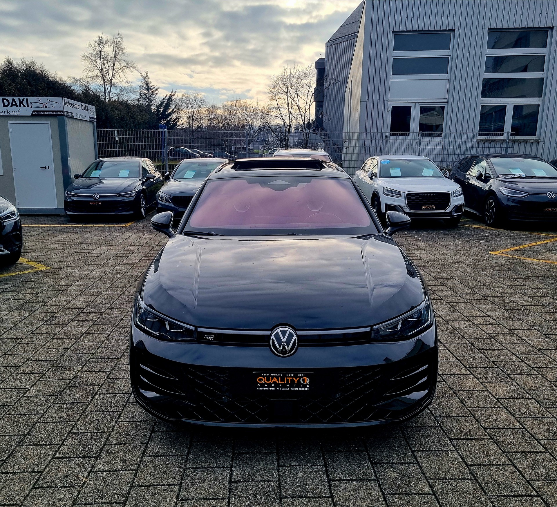 VW Passat New Model 2.0 TDI 2x R-Line 4 Motion DSG-image-1