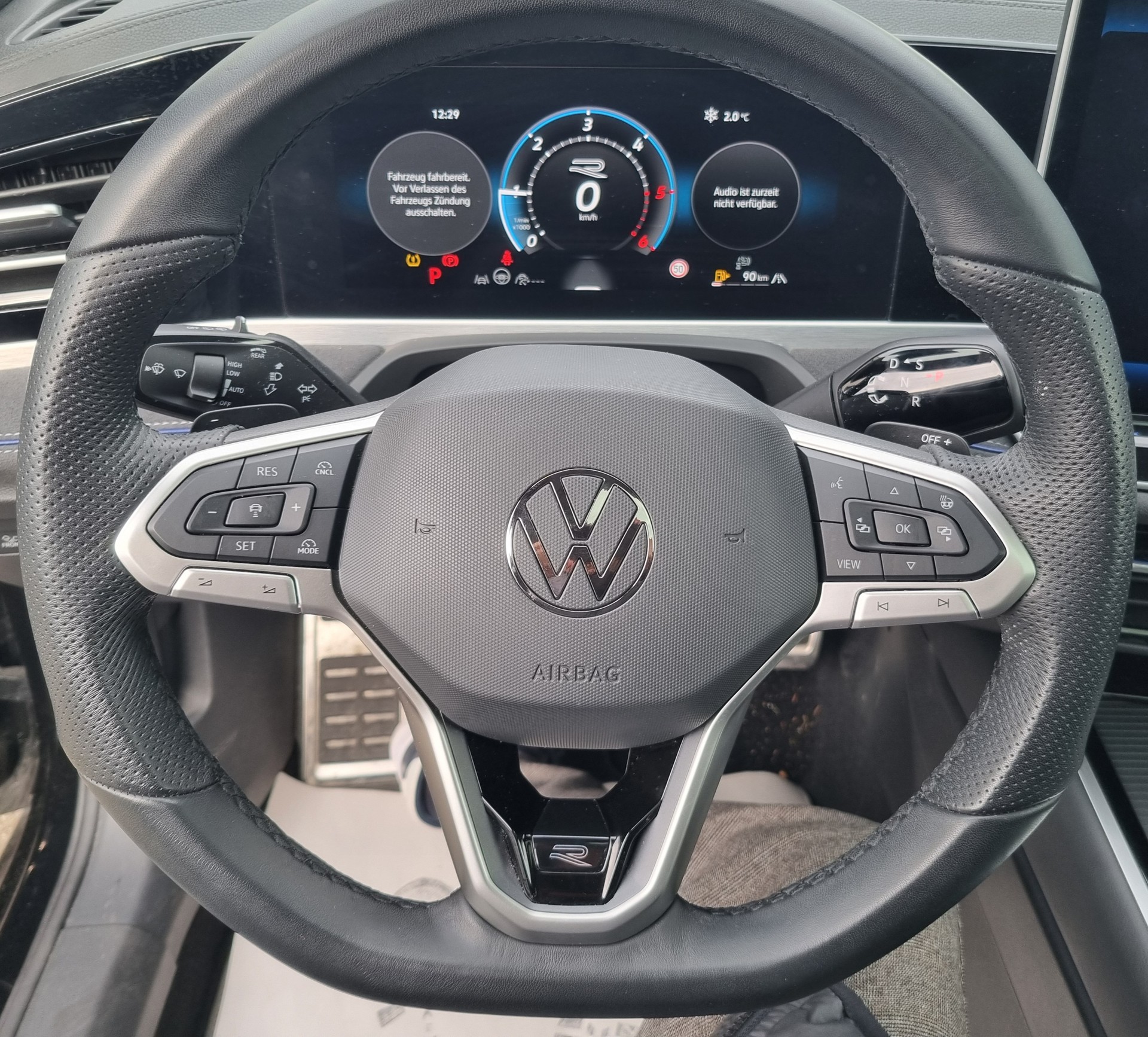 VW Passat New Model 2.0 TDI 2x R-Line 4 Motion DSG-image-9