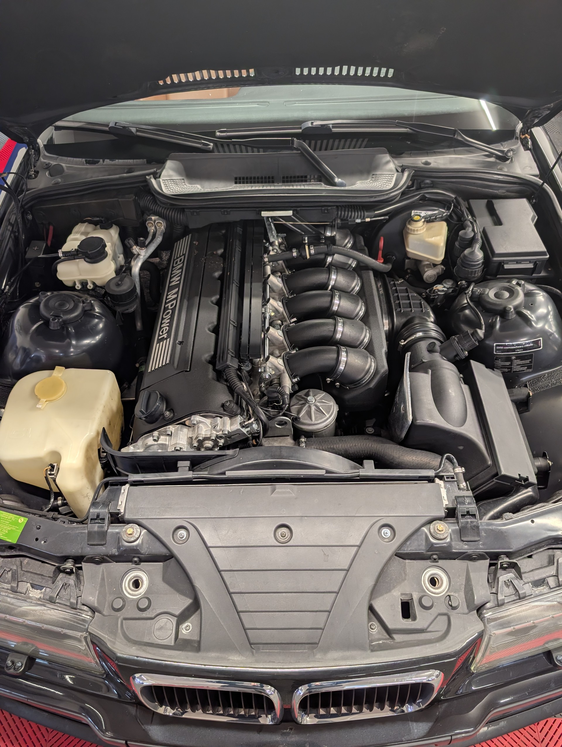 BMW M3 Cabrio-image-14