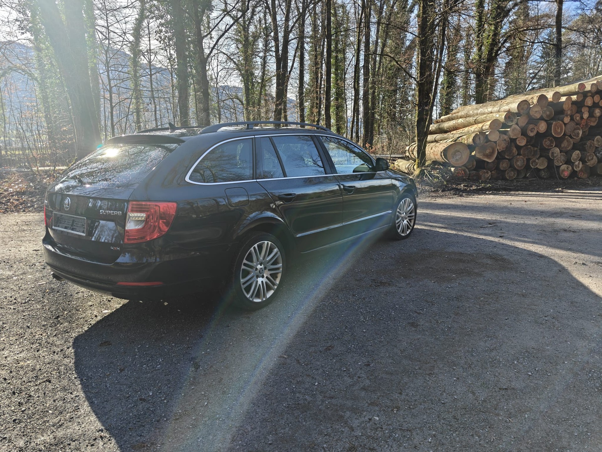 SKODA Superb Combi 2.0 TDi Ambition 4x4 DSG-image-3