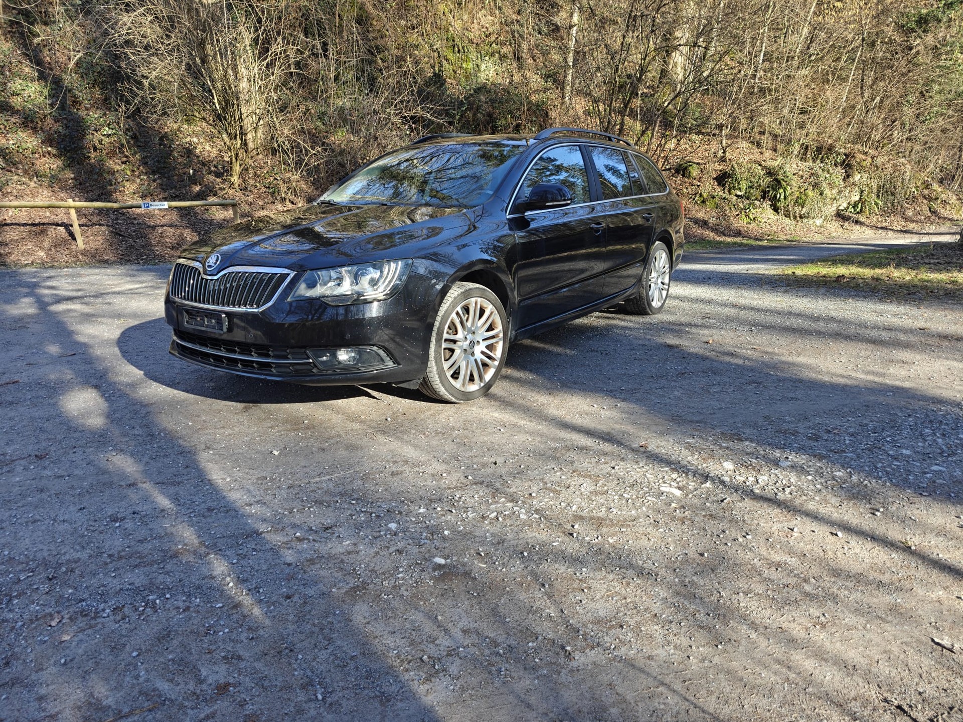 SKODA Superb Combi 2.0 TDi Ambition 4x4 DSG-image-1