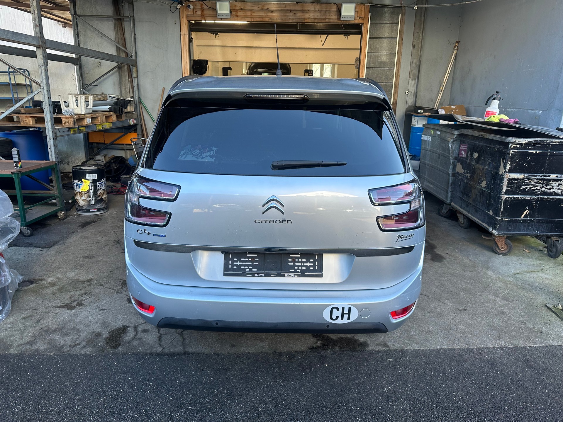 CITROEN Grand C4 Picasso 2.0 BlueHDi Exclusive Automatic-image-3