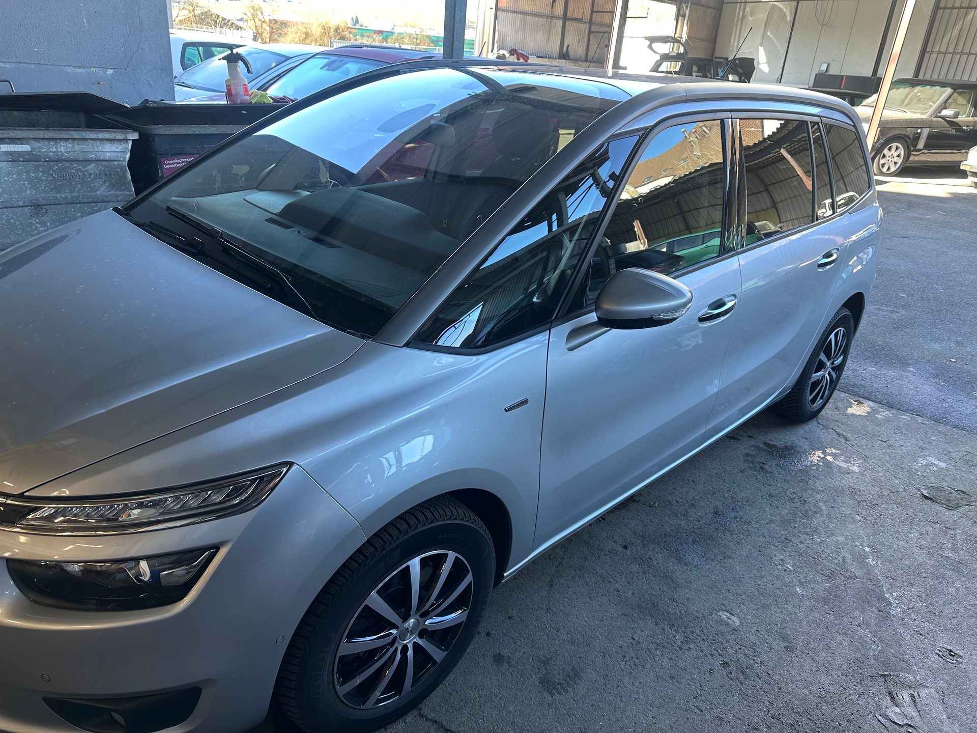 CITROEN Grand C4 Picasso 2.0 BlueHDi Exclusive Automatic-image-1
