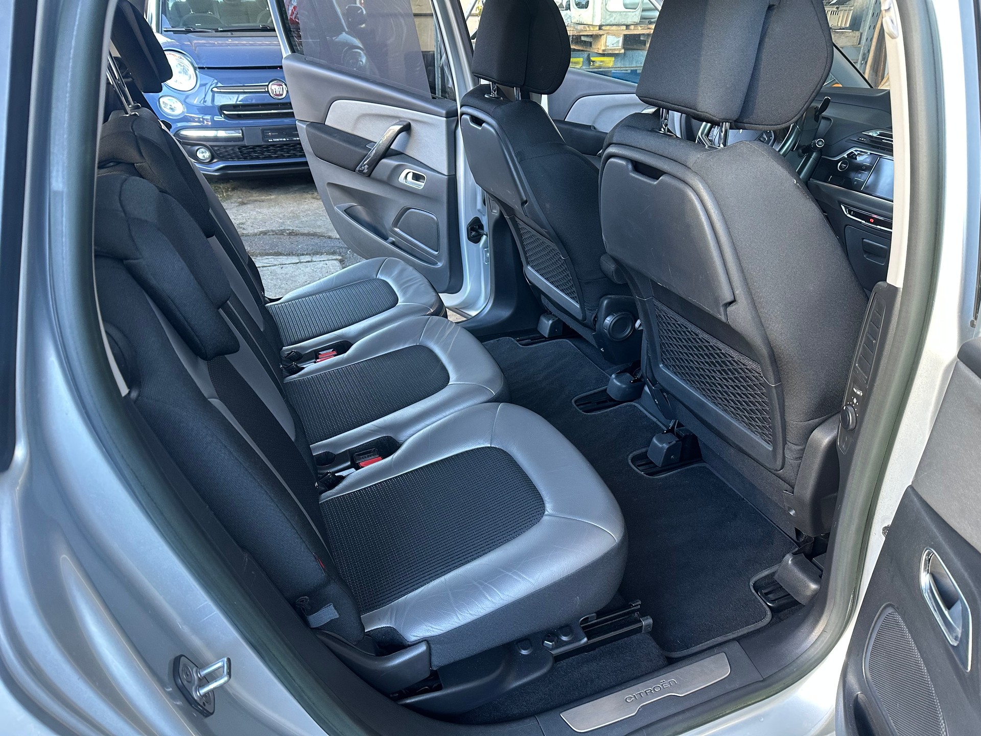CITROEN Grand C4 Picasso 2.0 BlueHDi Exclusive Automatic-image-10