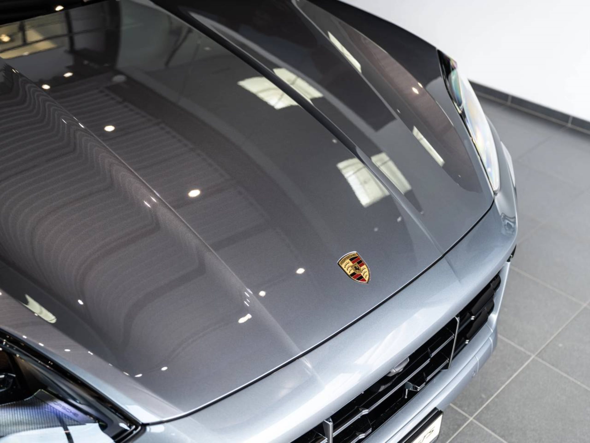 PORSCHE Cayenne GTS-image-25