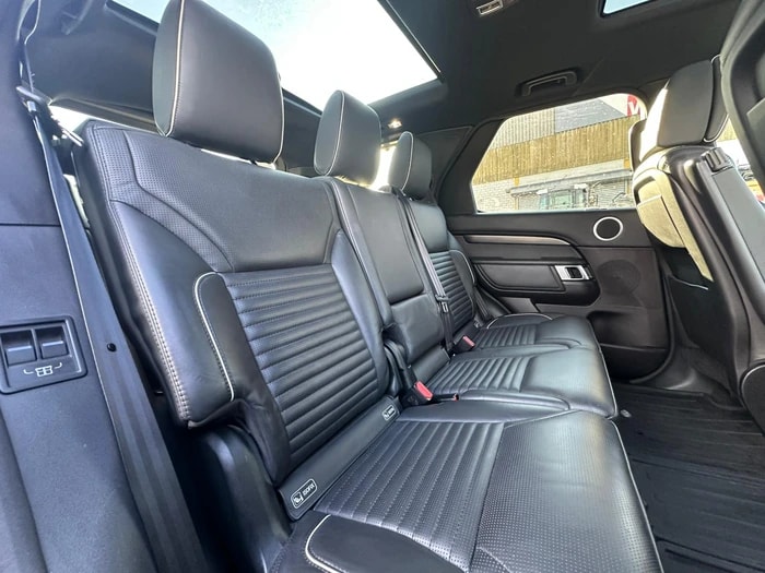 LAND ROVER Discovery 3.0 Si6 HSE Automatic-image-10