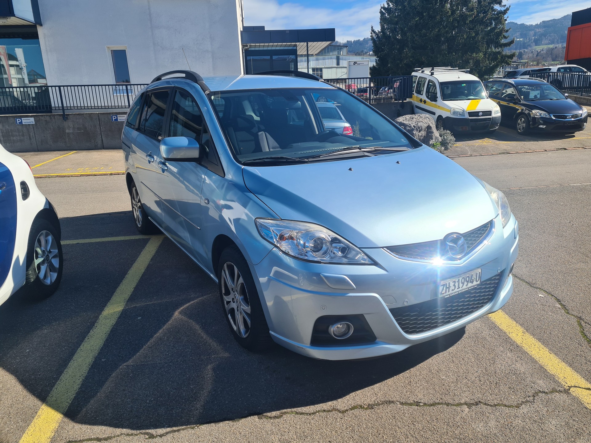 MAZDA 5 2.0 16V Exclusive Activematic-showroom-element-1