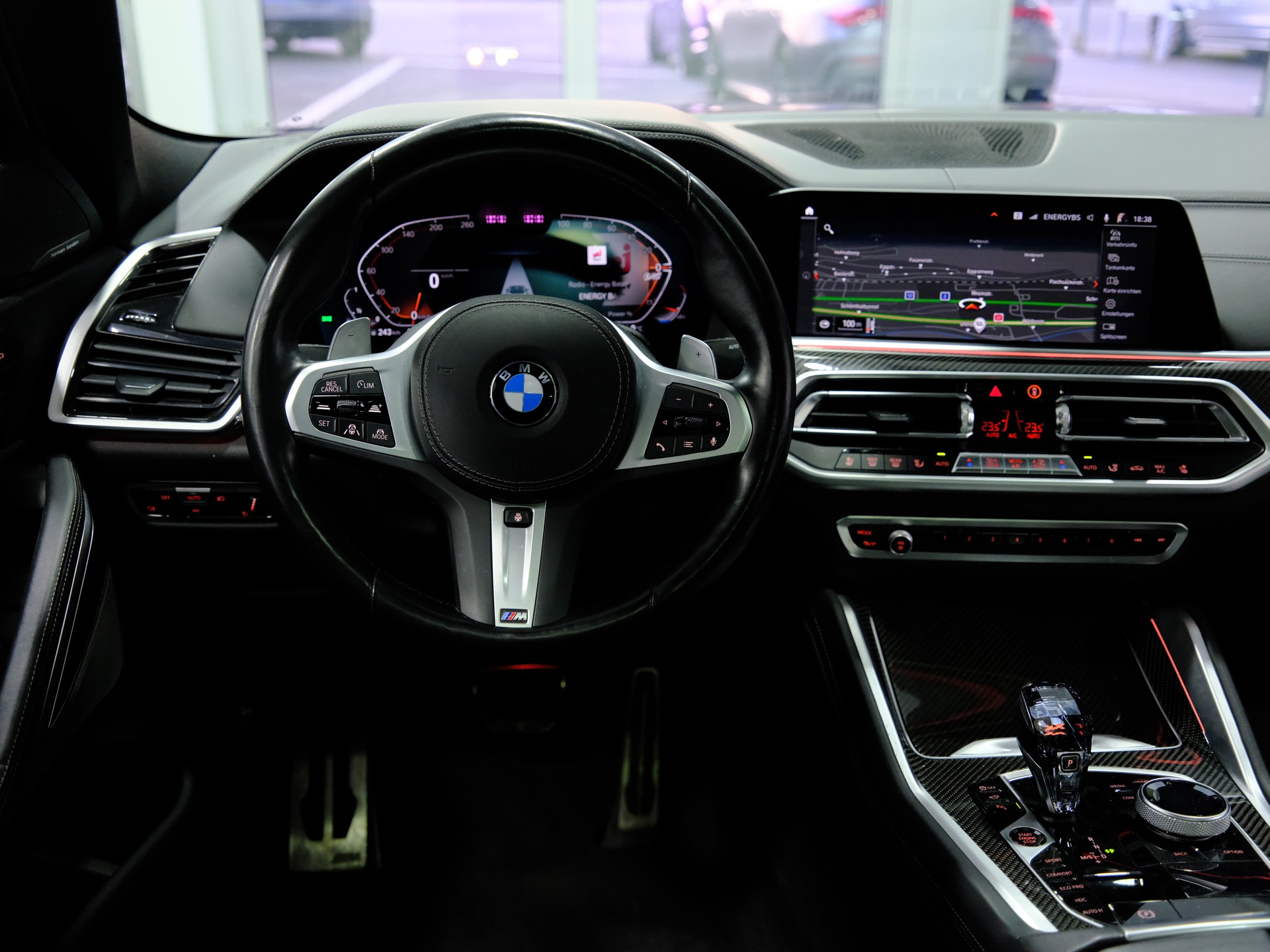 BMW X6 xDrive 48V 40d Steptronic M Sport-image-11